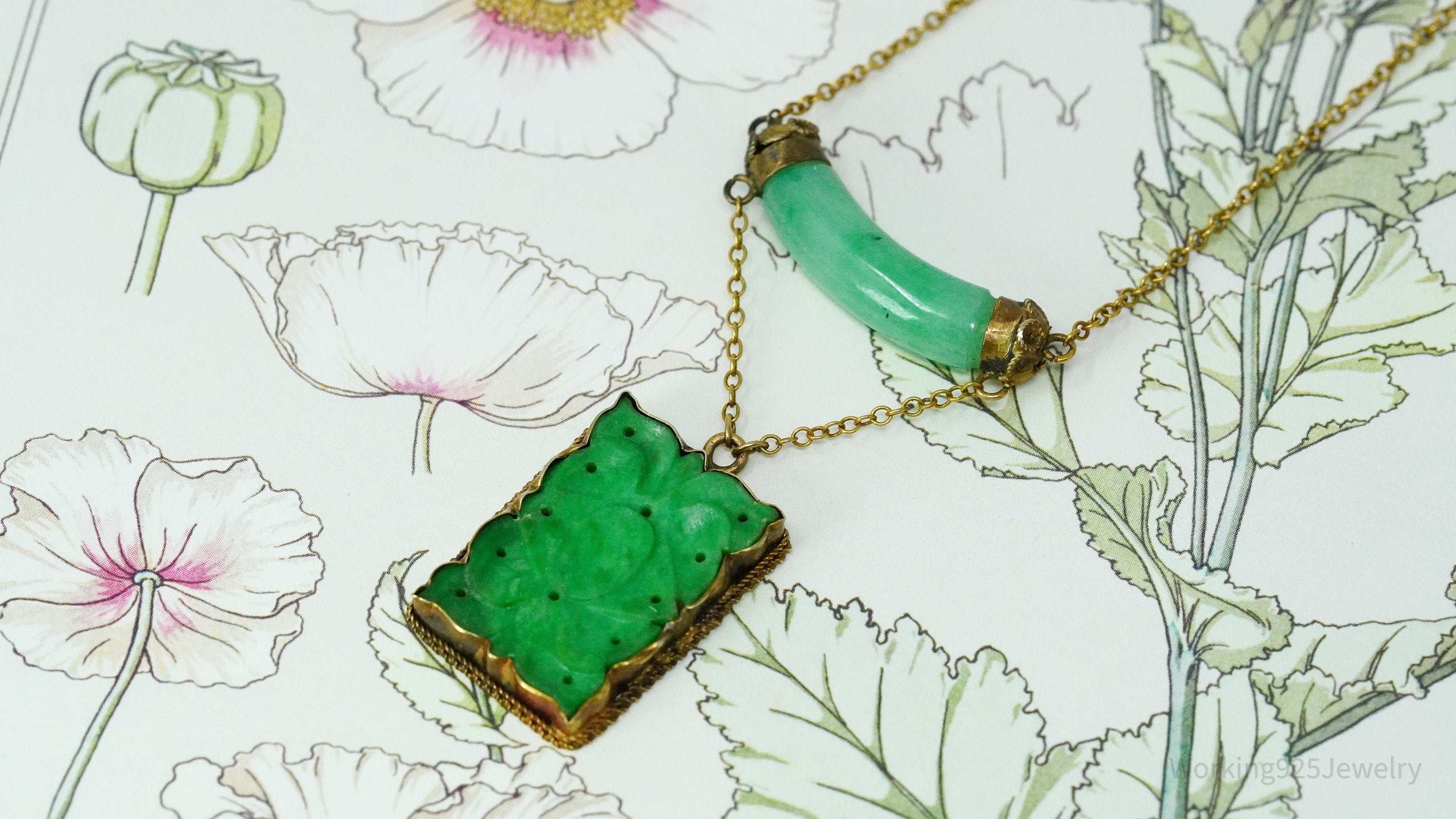 14K Yellow Gold & Carved Jadeite Jade Tablet Necklace 15"