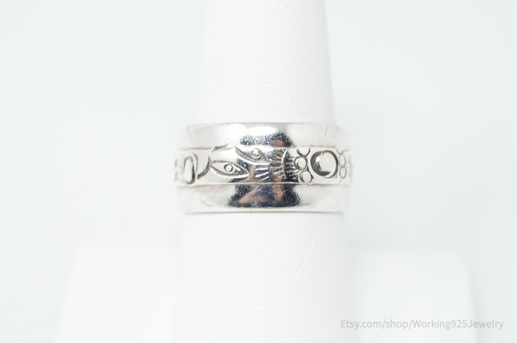 Vintage Native American Storyteller Sterling Silver Ring - Size 8.5