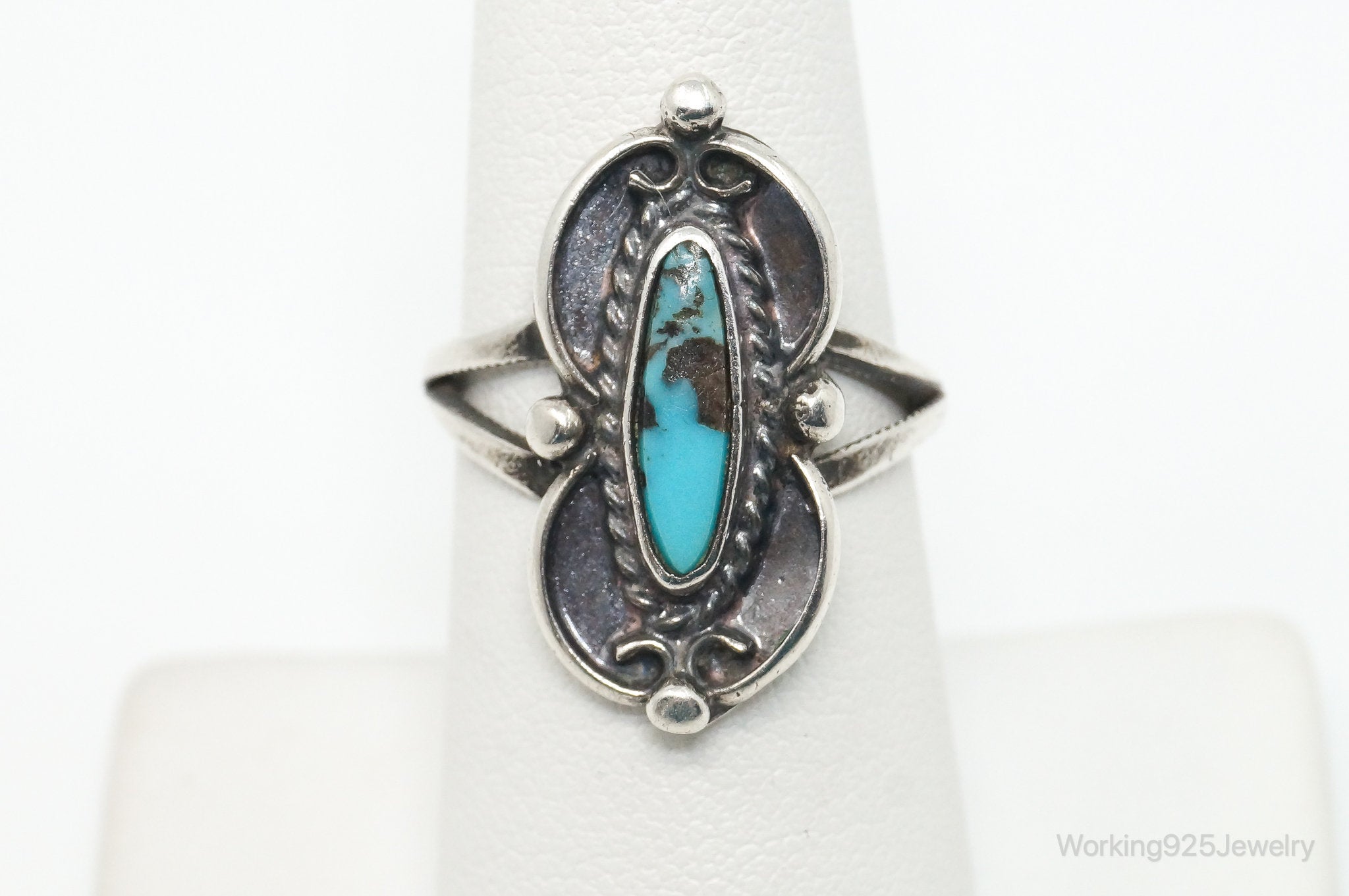 Vintage Native American Turquoise Unsigned Sterling Silver Ring - Size 7.75