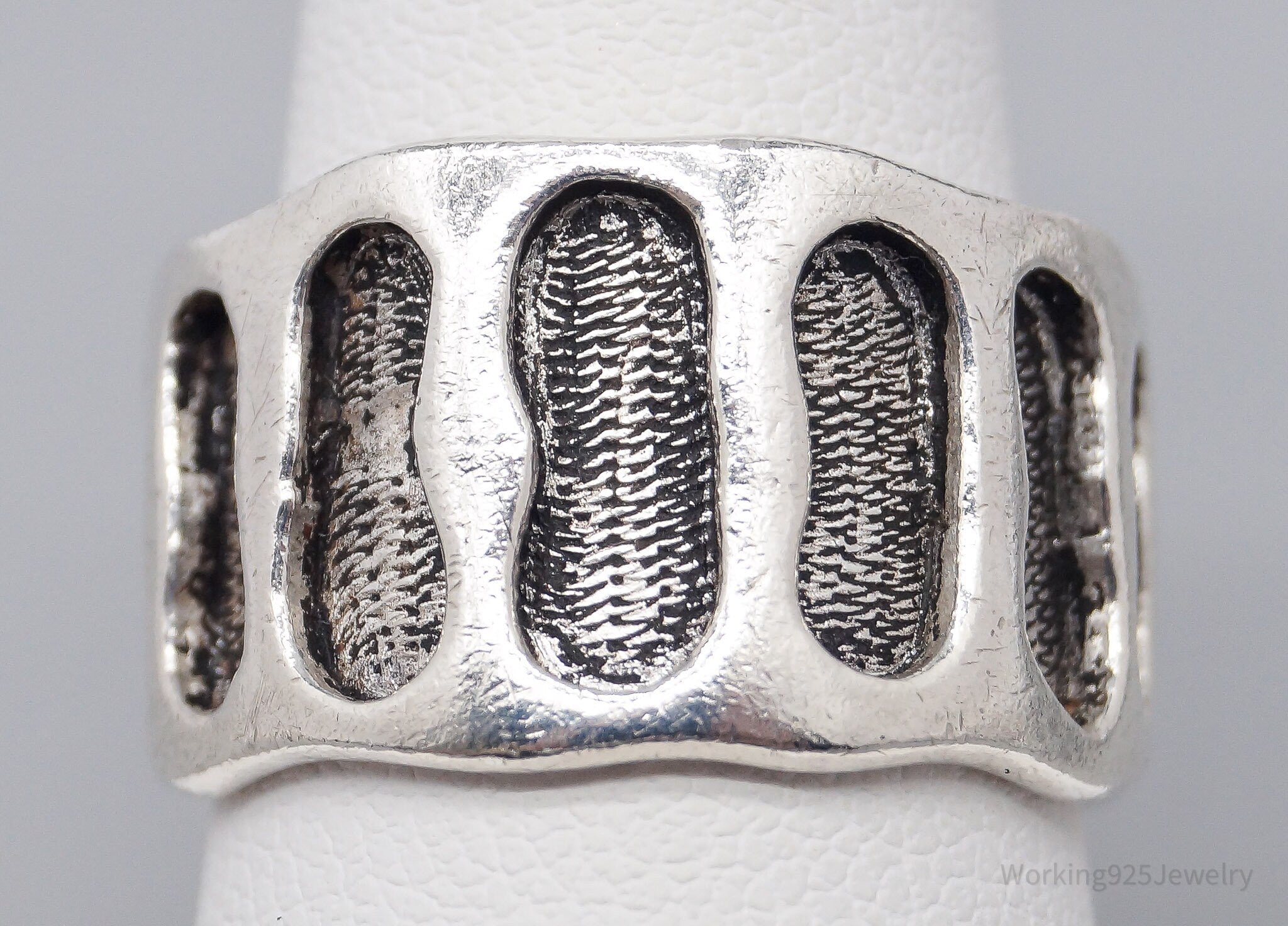 Vintage Brutalist Style Sterling Silver Band Ring - Size 7.5