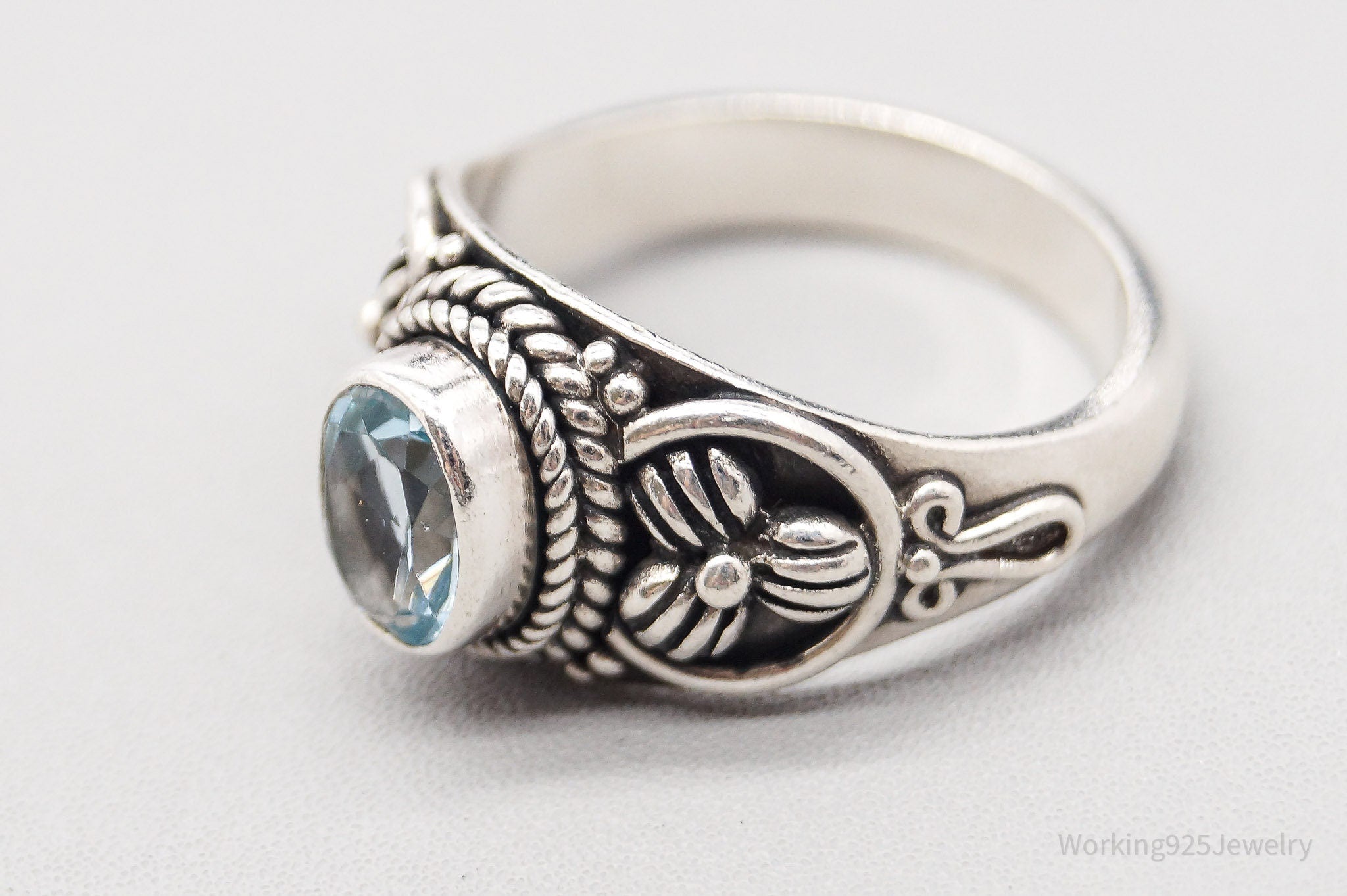 Vintage BA Suarti Blue Topaz Sterling Silver Ring - Size 8