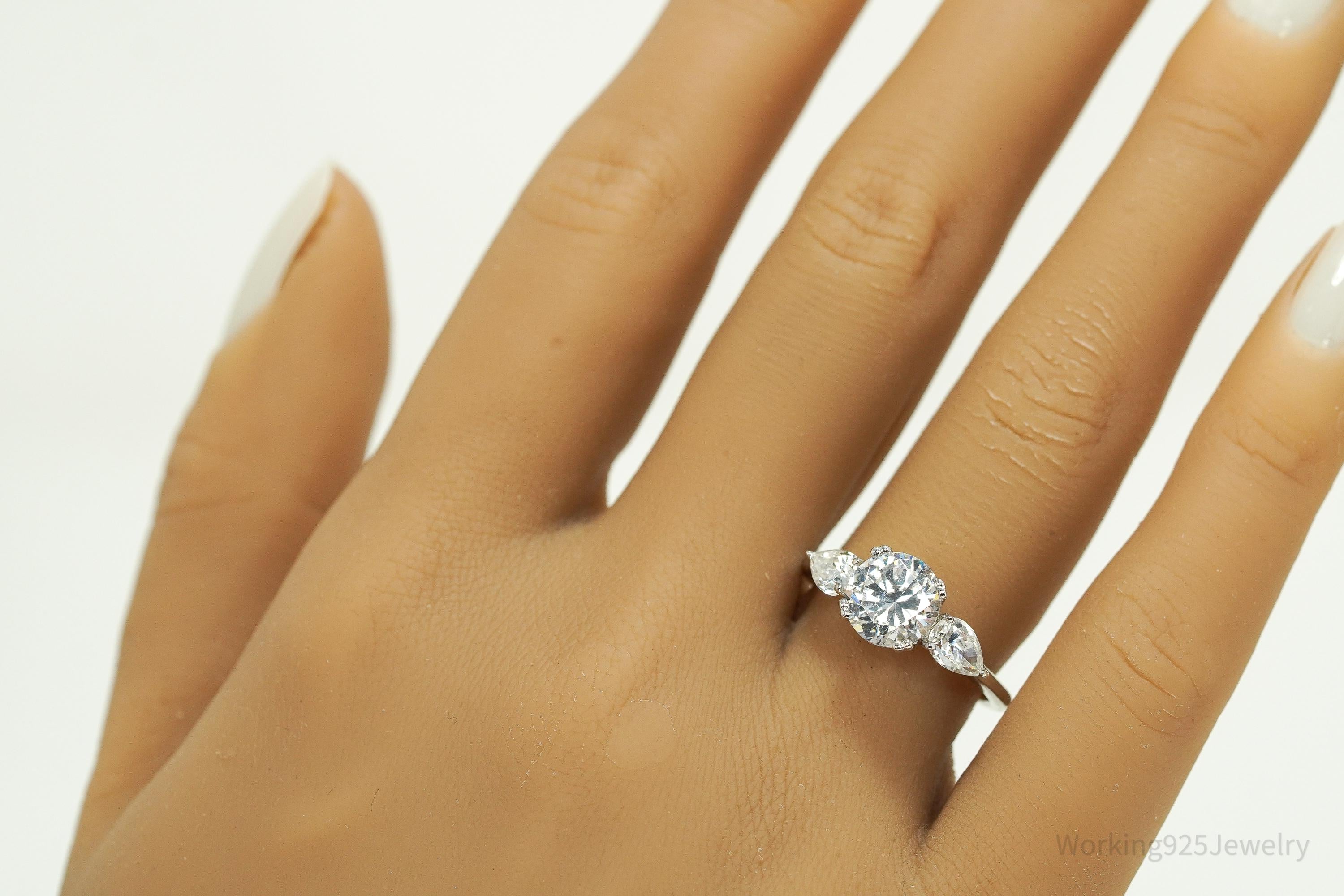 Vintage Cubic Zirconia Platinum Clad Sterling Silver Ring - Size 7.25