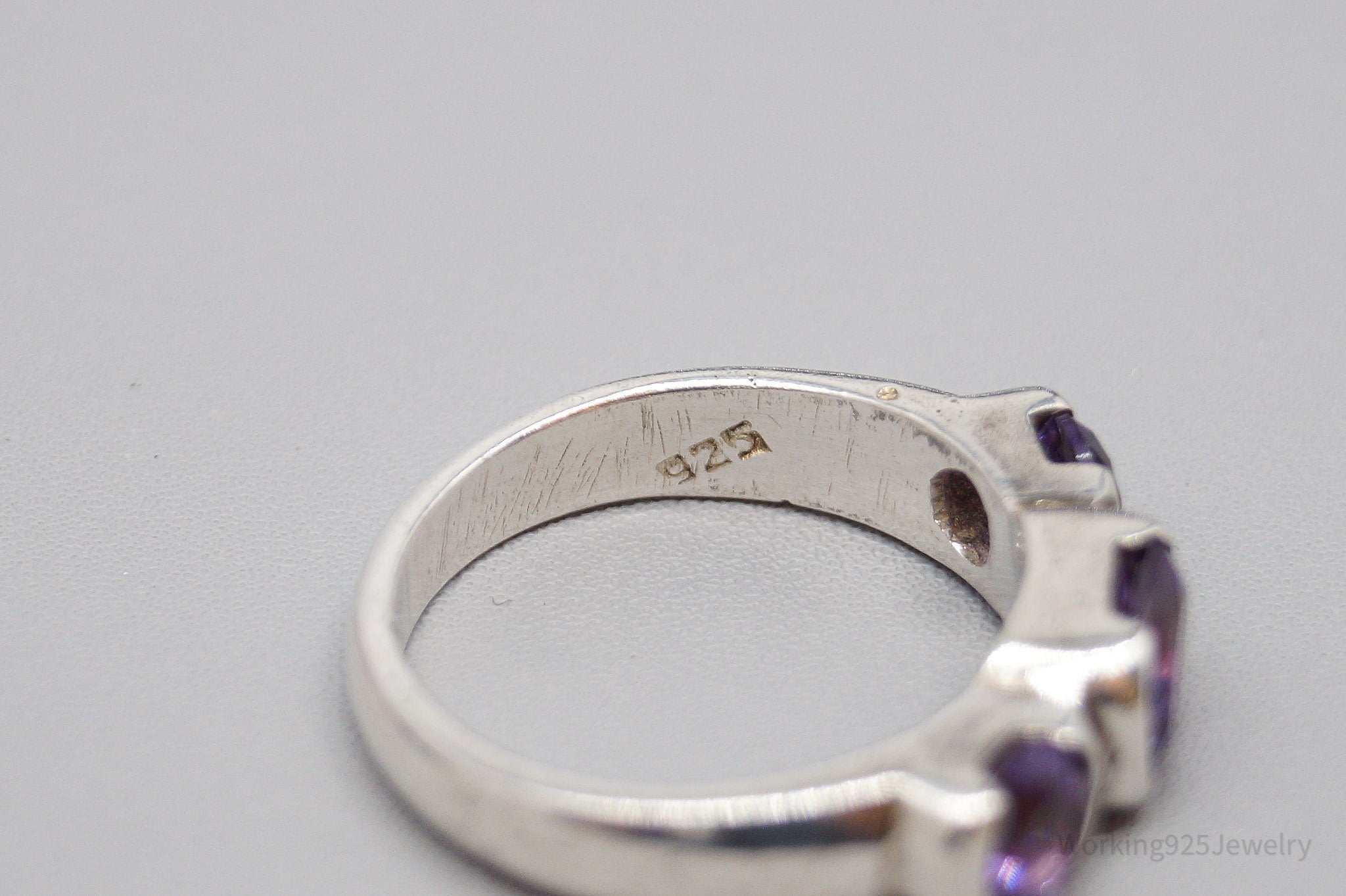 Vintage Amethyst Sterling Silver Ring - Size 7.5