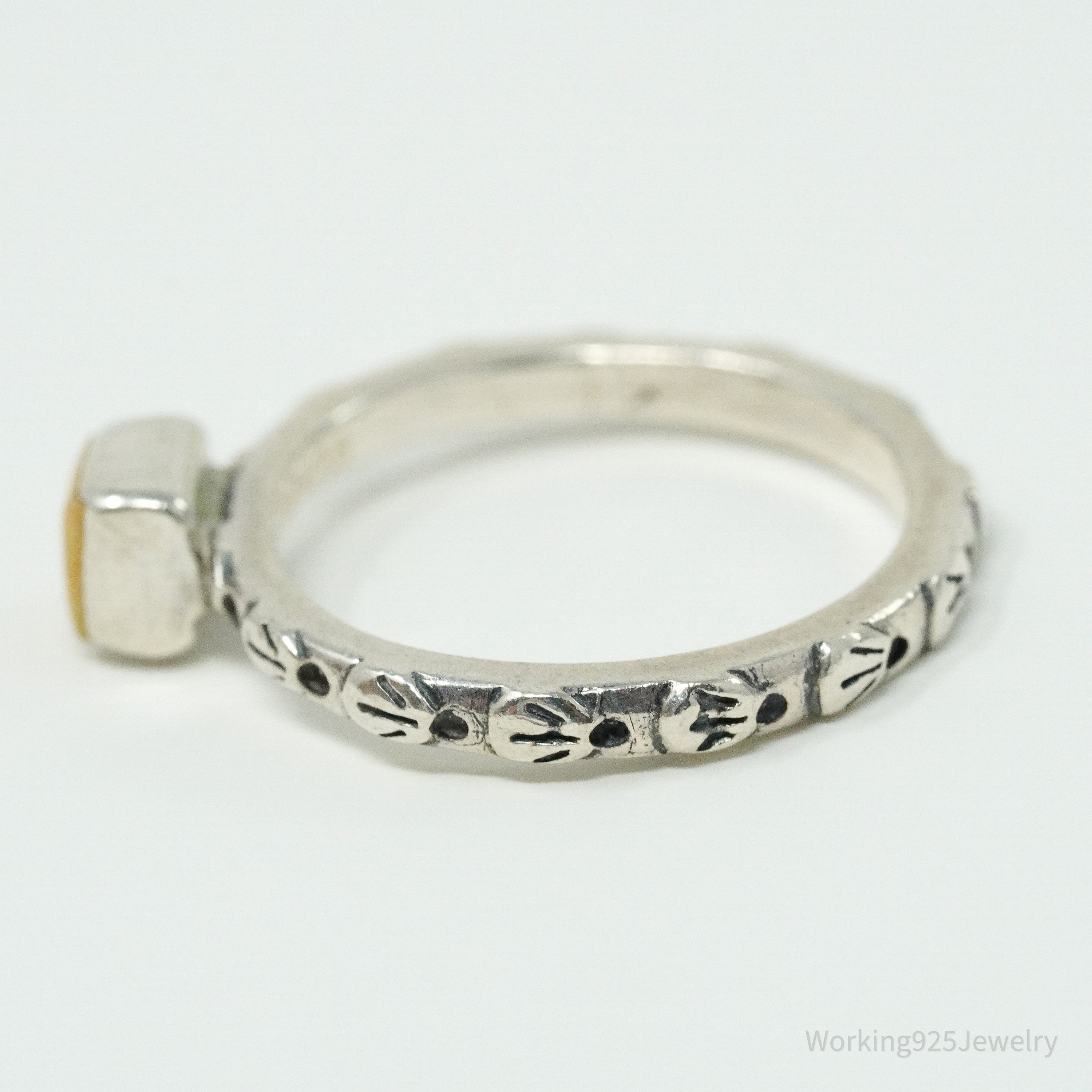 Vintage Peyote Bird Southwestern Shell Oyster Sterling Silver Ring - Size 7