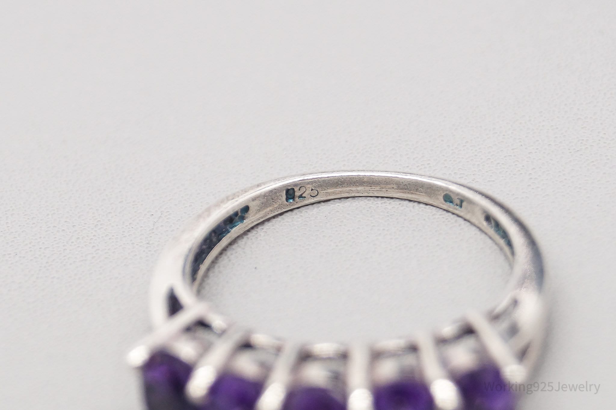 Vintage Amethyst Sterling Silver Ring - Size 7