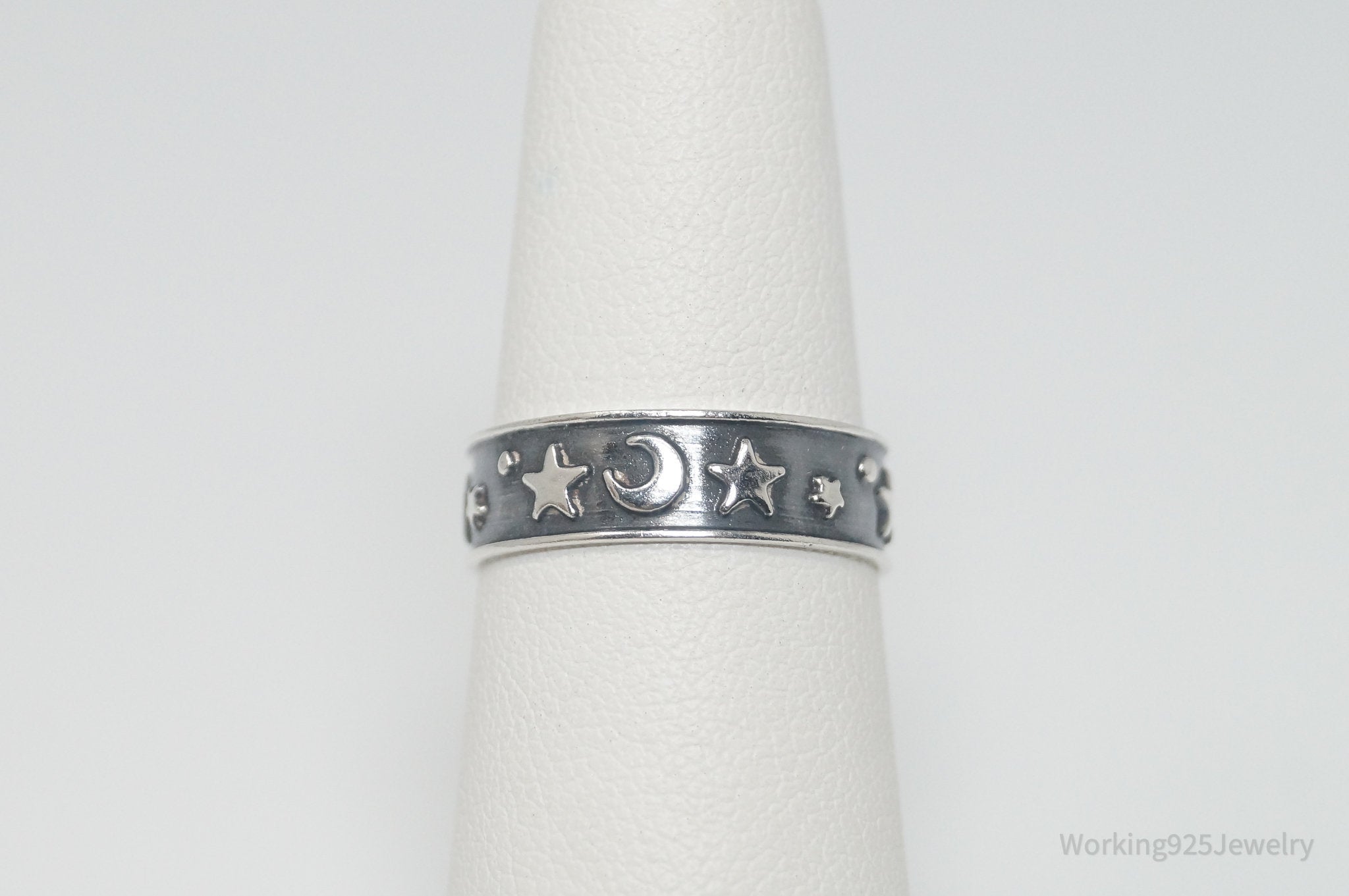 Vintage Star Moon Lunar Oxidized Sterling Silver Band Ring - Size 5.5