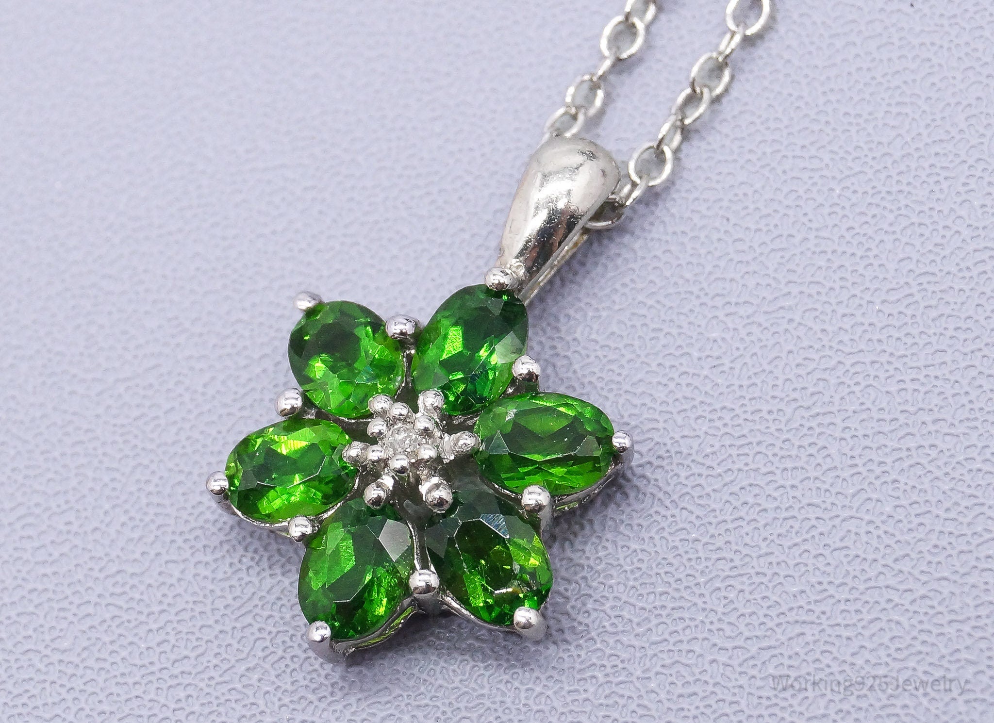 Vintage Green Chrome Diopside Diamond Sterling Silver Flower Necklace 18"