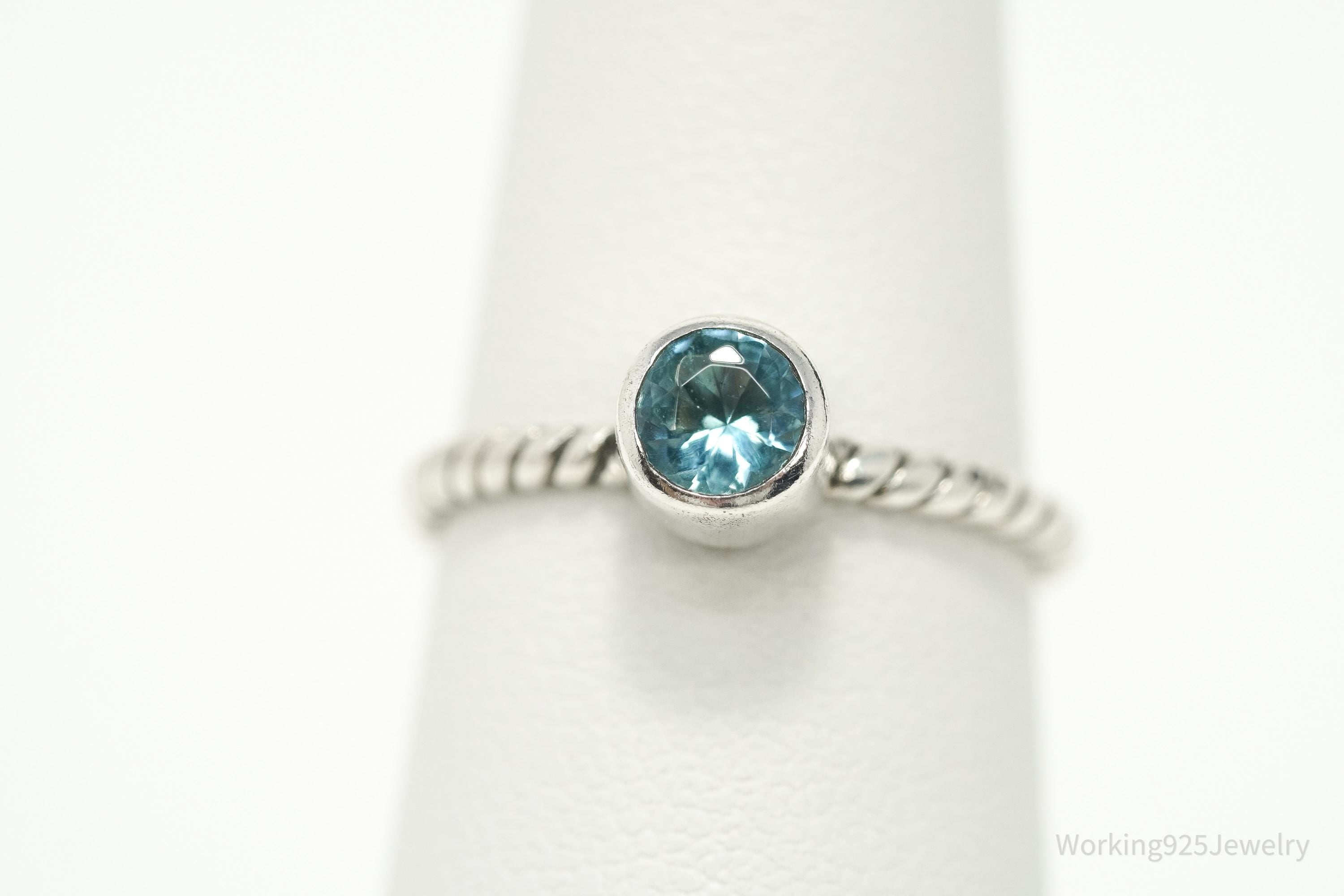 Vintage Blue Topaz Sterling Silver Ring - Size 6.5