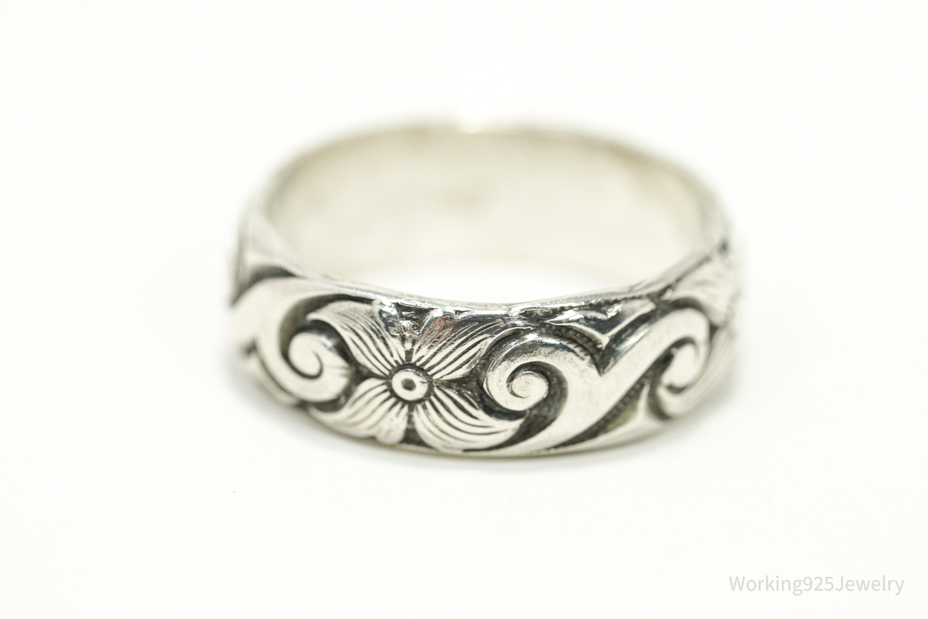Antique Art Nouveau Floral Pattern Silver Band Ring - Size 6.25