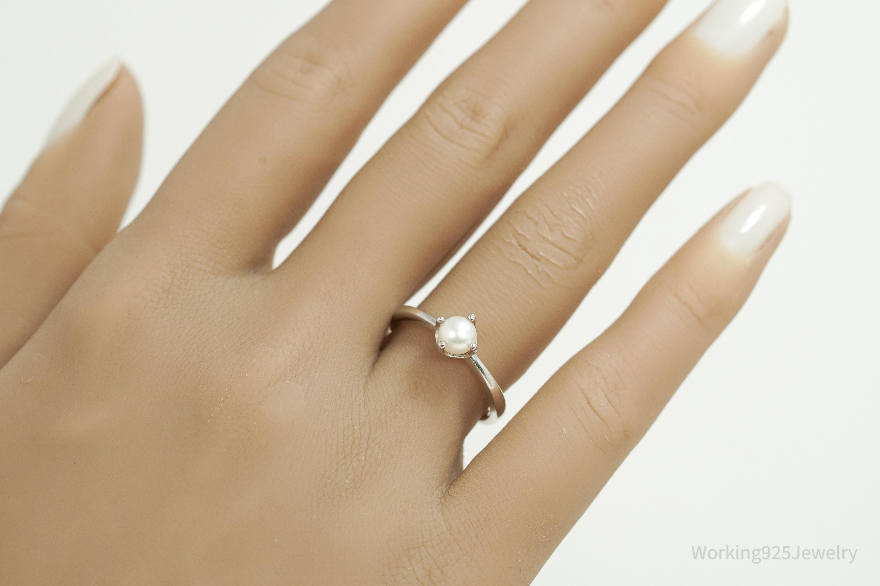 Vintage White Pearl Sterling Silver Ring - Size 7.5