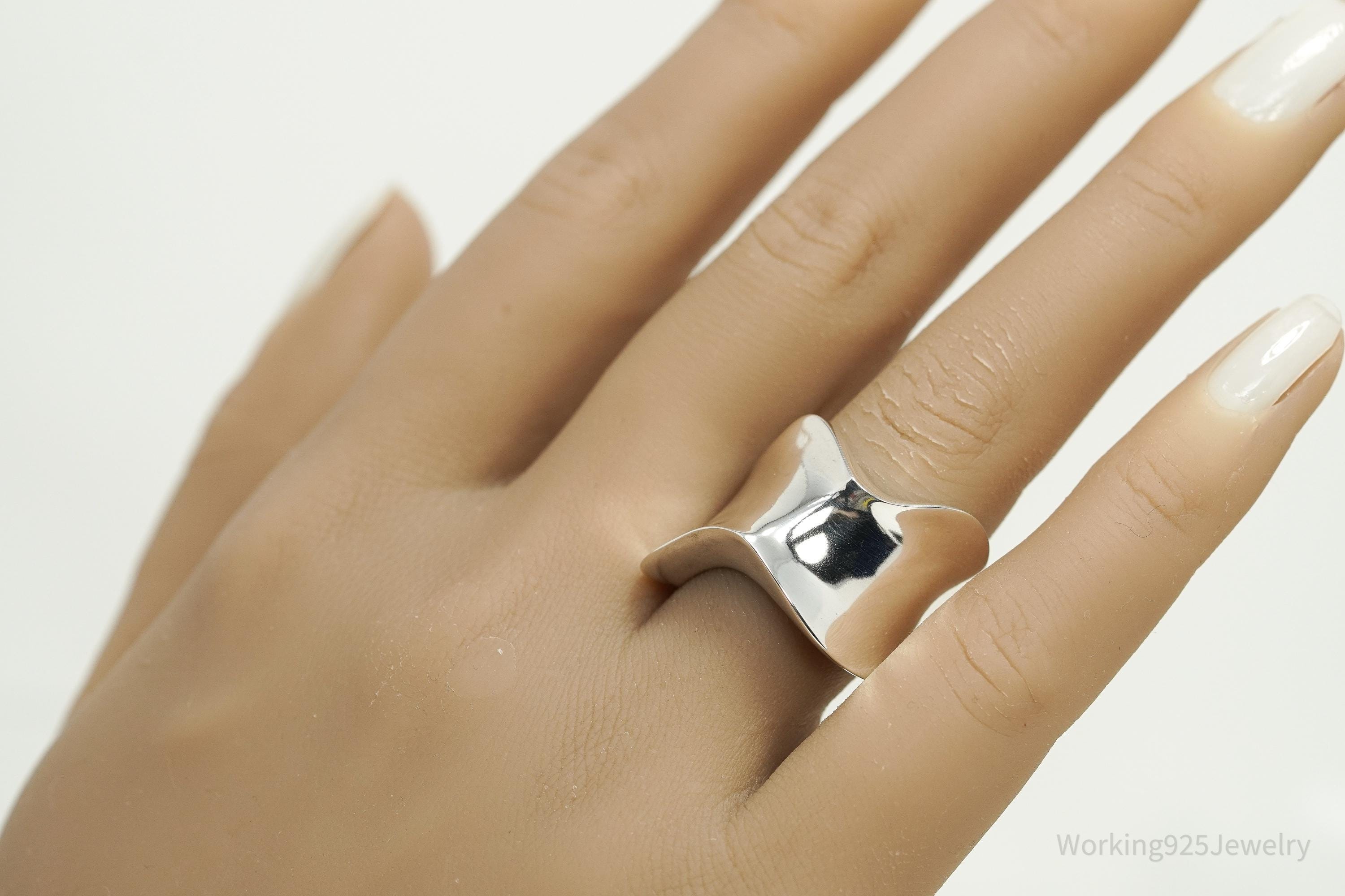 Vintage Italian Sterling Silver Ring - Size 7.75