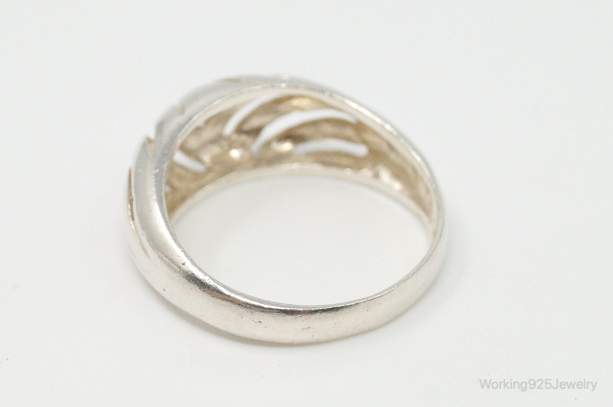 Vintage Modernist Dome Cut Out Sterling Silver Ring - Size 6.75