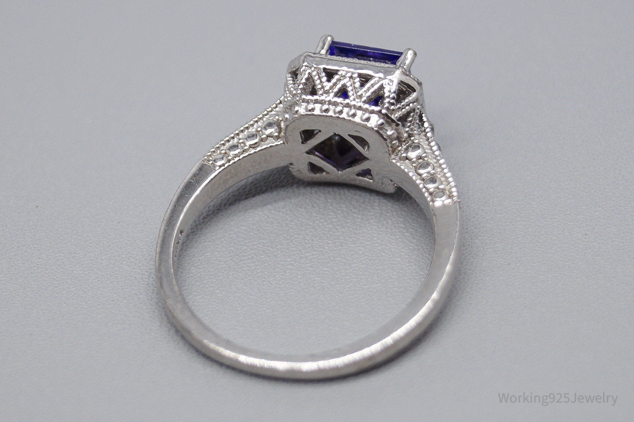 Vintage Violet Stone & White Cubic Zirconia Sterling Silver Ring - Size 7