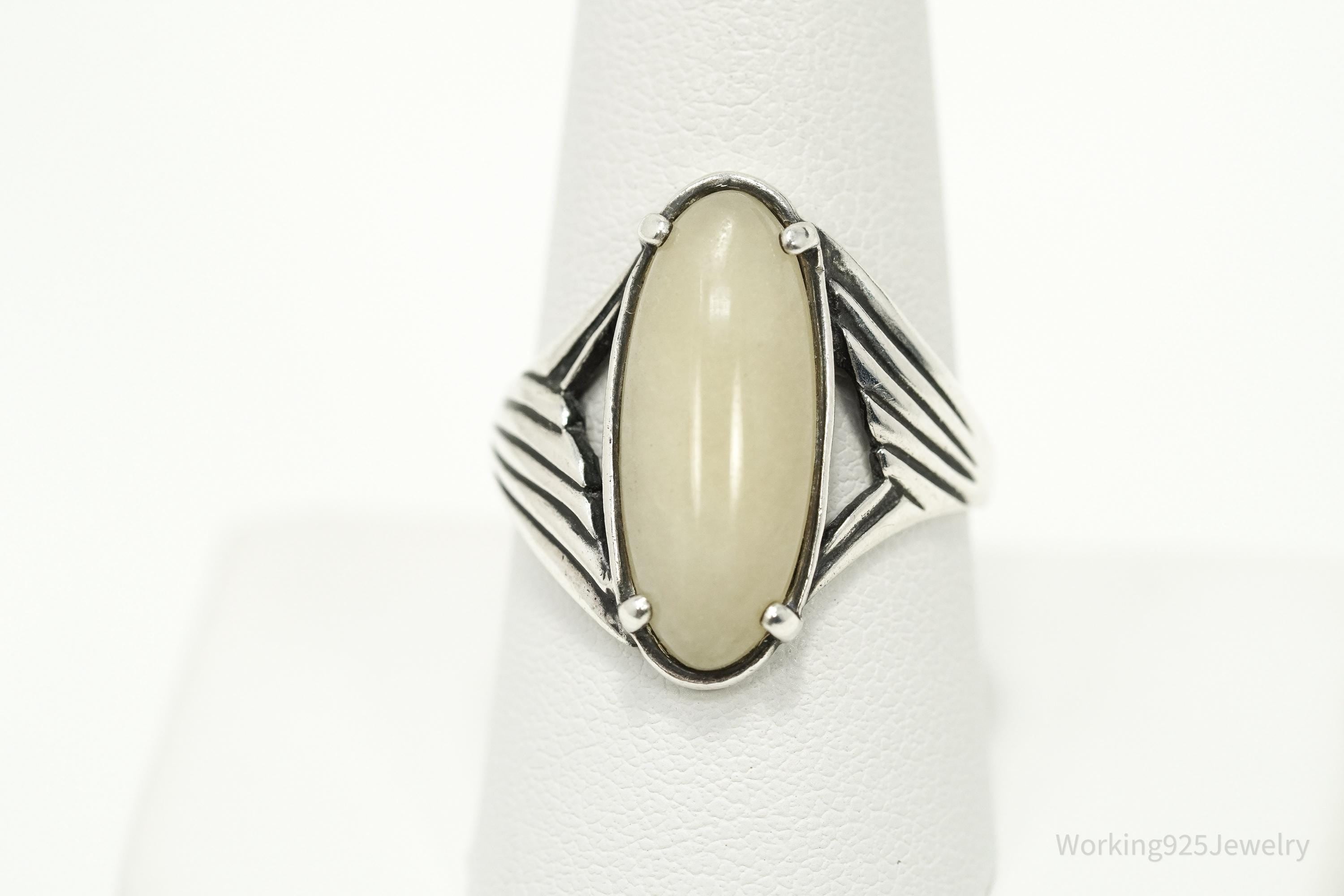 Vintage Designer KABANA White Jade Sterling Silver Ring - Size 9