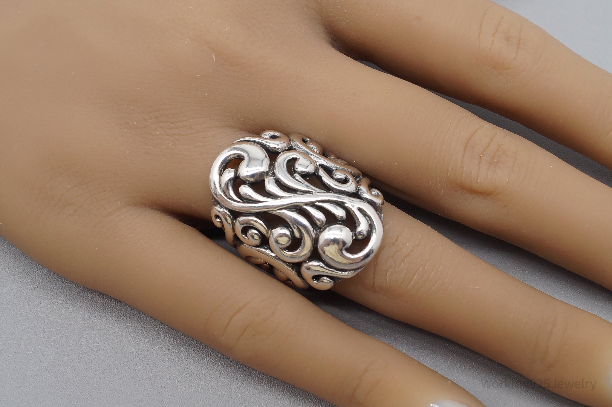 Vintage Puffy Swirls & Scrolls Sterling Silver Ring - Size 6.5