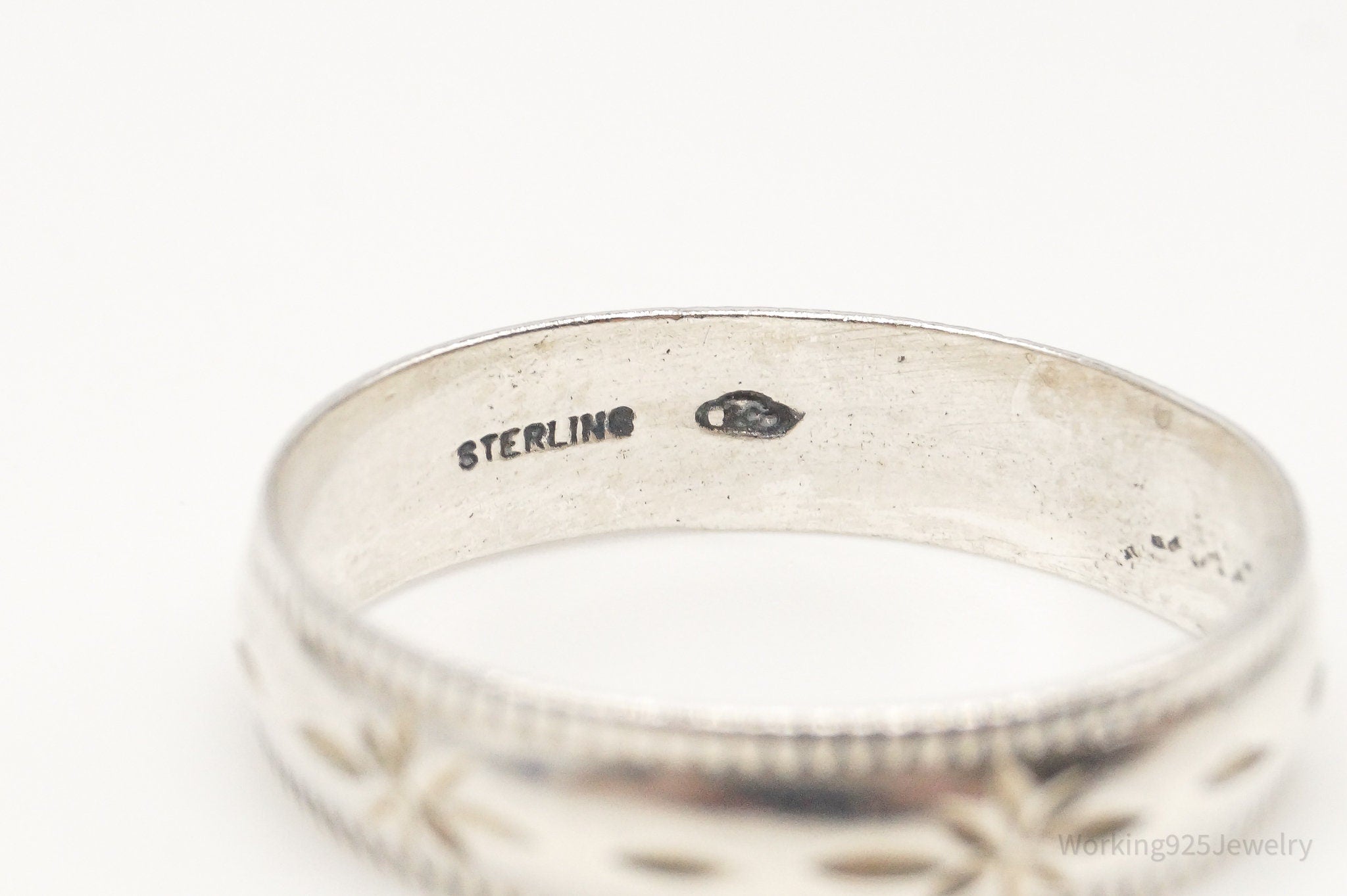 Vintage Native SC Sterling Silver Band Ring - SZ 12.25