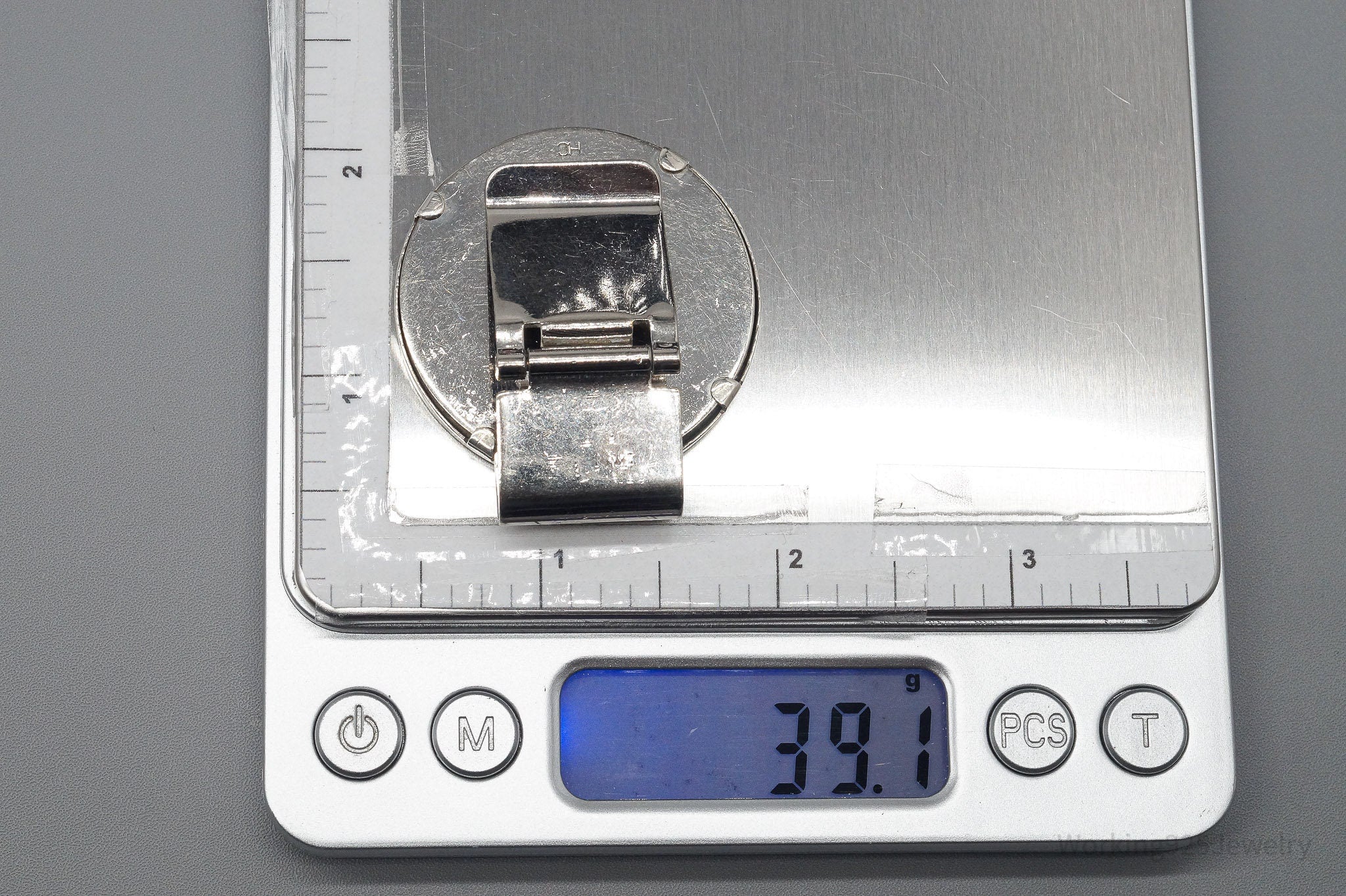 Vintage 1928 Peace Silver Dollar Coin Silver Money Clip