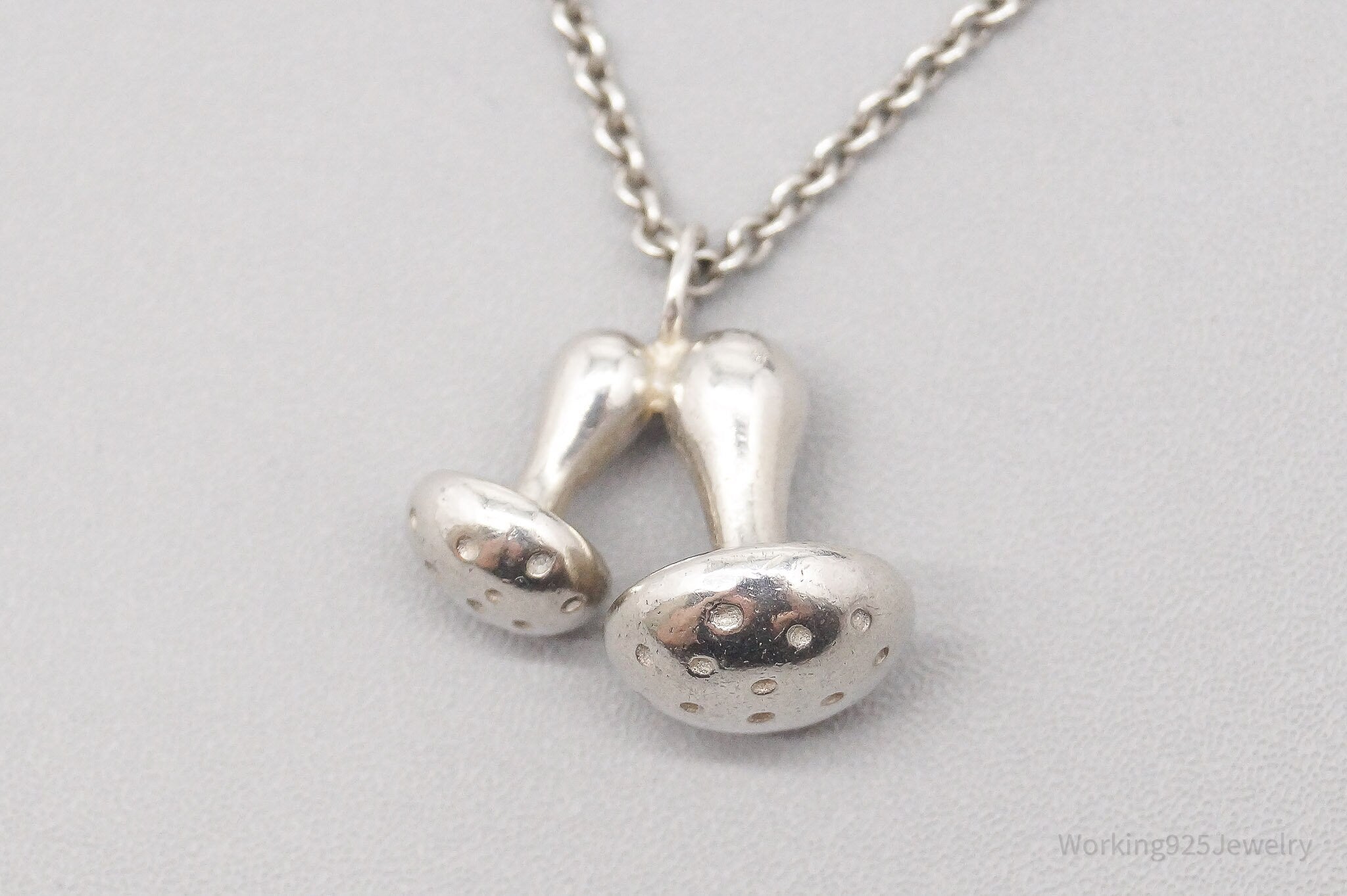 Vintage Mushrooms Sterling Silver Necklace 19"