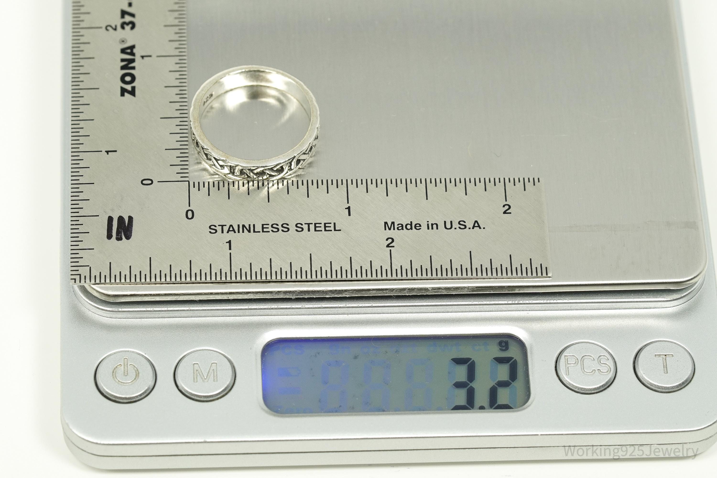 Vintage Celtic Knot Design Sterling Silver Band Ring - Size 8