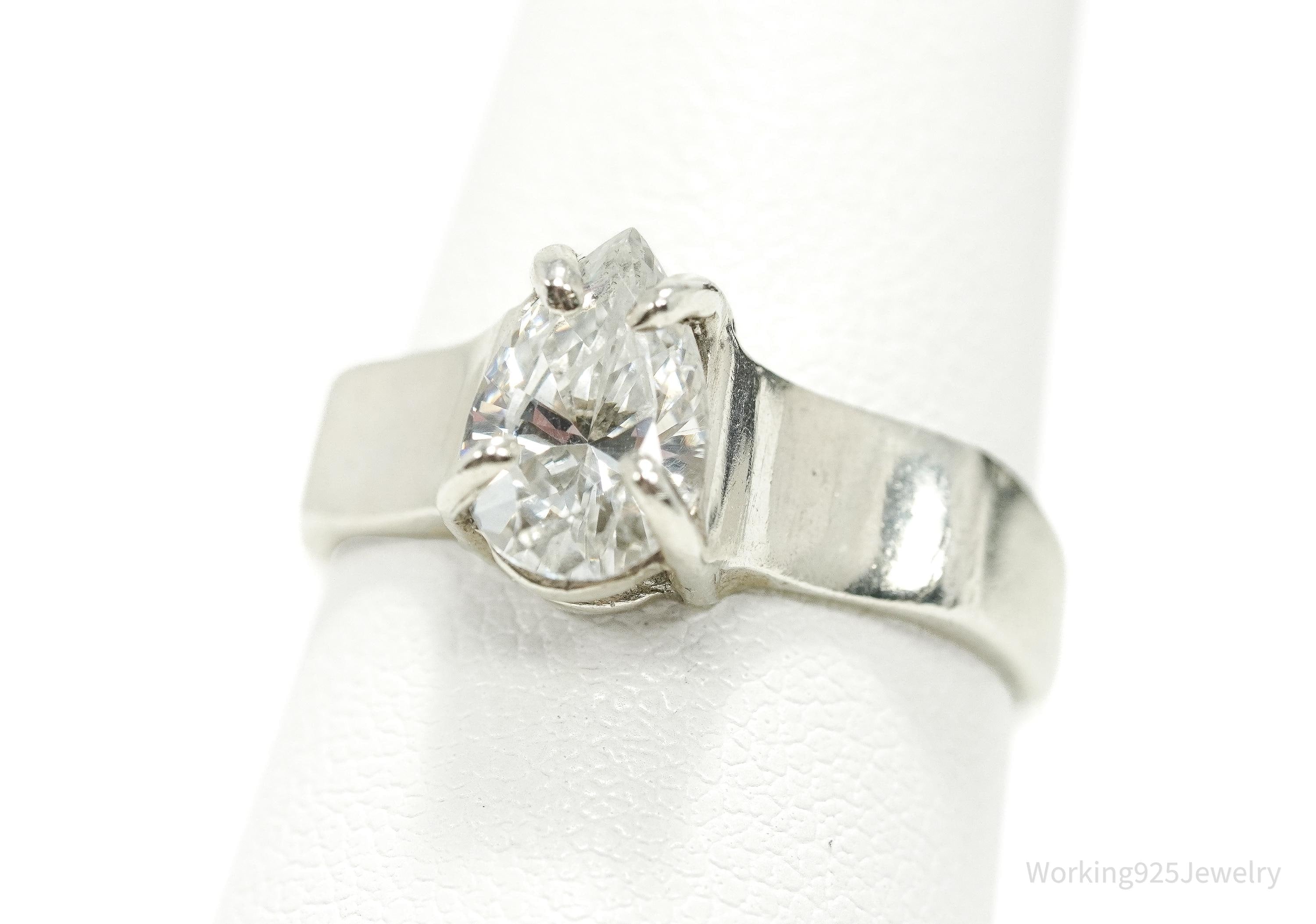 Vintage Cubic Zirconia Sterling Silver Ring - Size 7