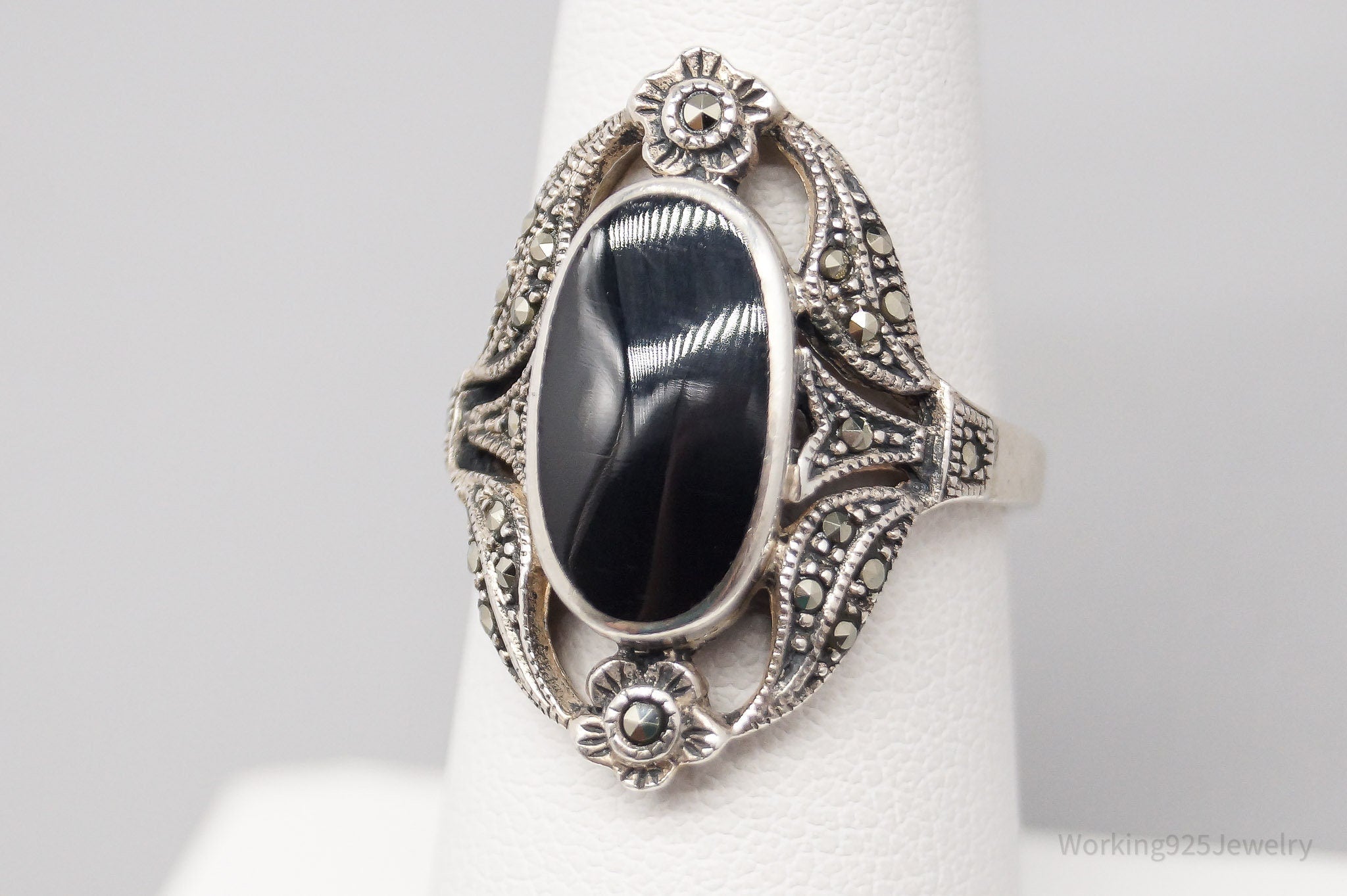 Vintage Black Onyx & Marcasite Sterling Silver Ring - Size 7