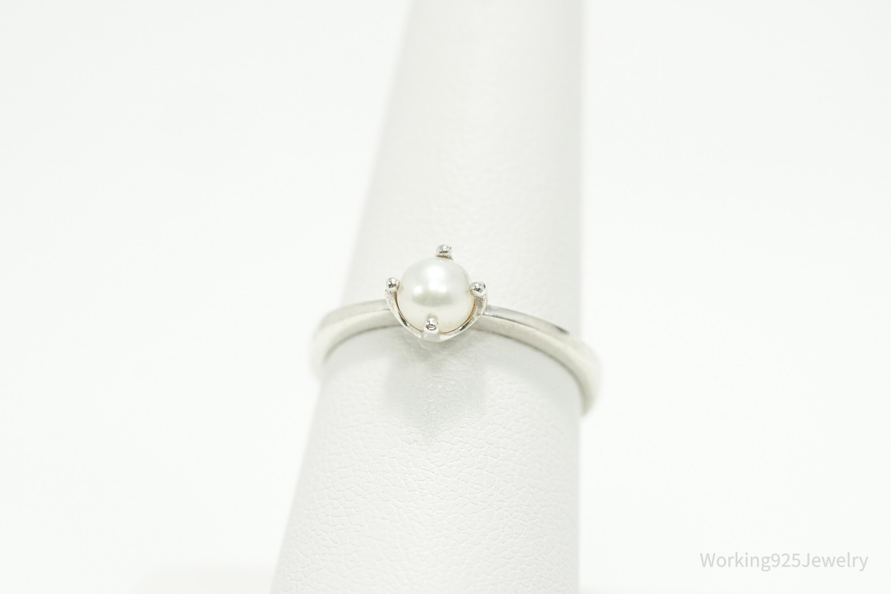 Vintage White Pearl Sterling Silver Ring - Size 7.5