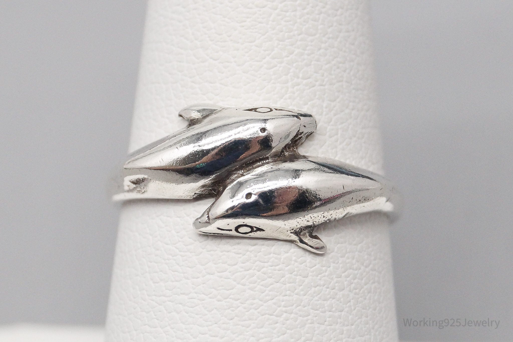 Vintage Dolphins Sterling Silver Ring - Size 7.75