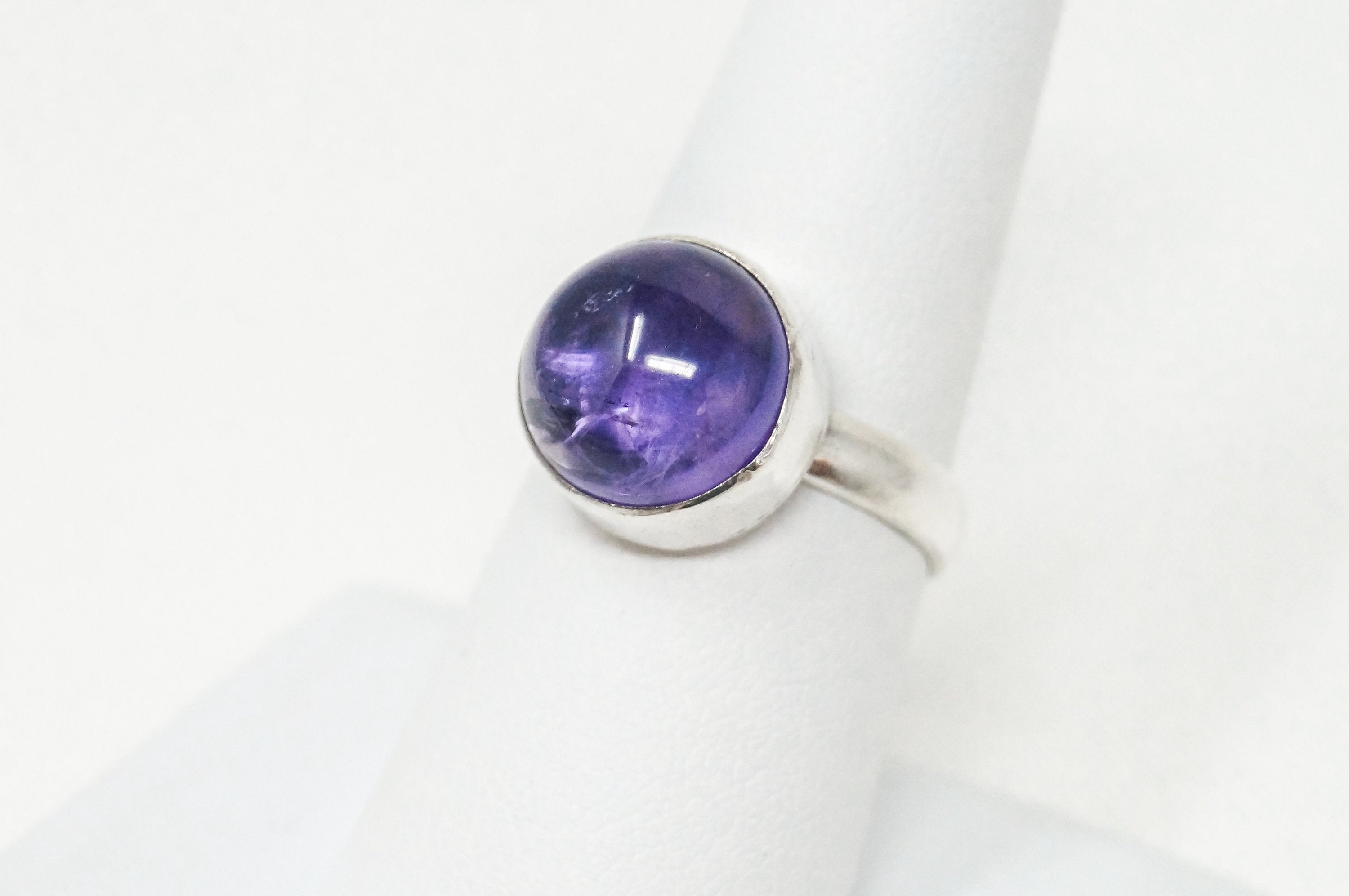 Vintage Purple Amethyst Modernist Style Sterling Silver Ring - Sz 8 - 798982619