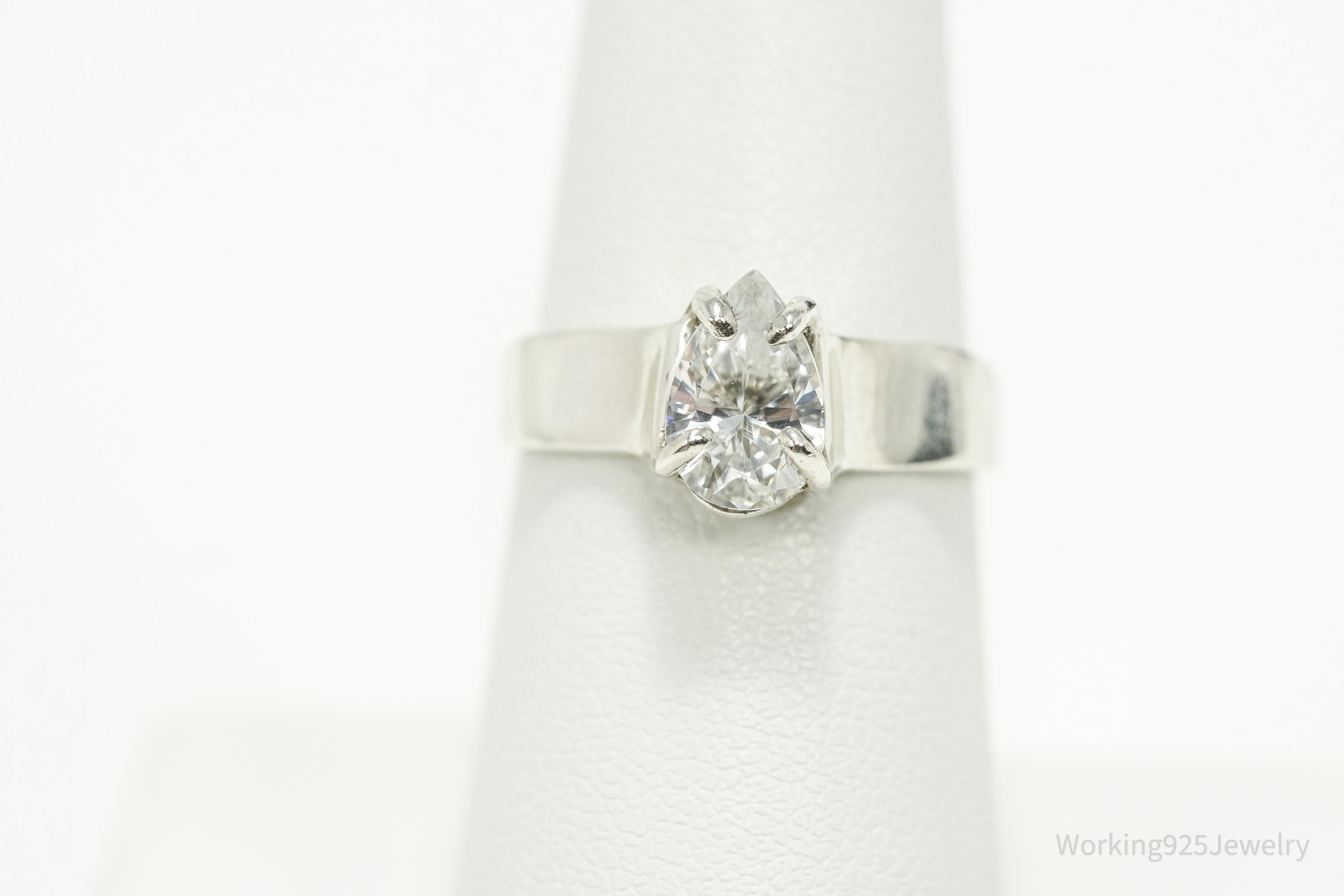 Vintage Cubic Zirconia Sterling Silver Ring - Size 7