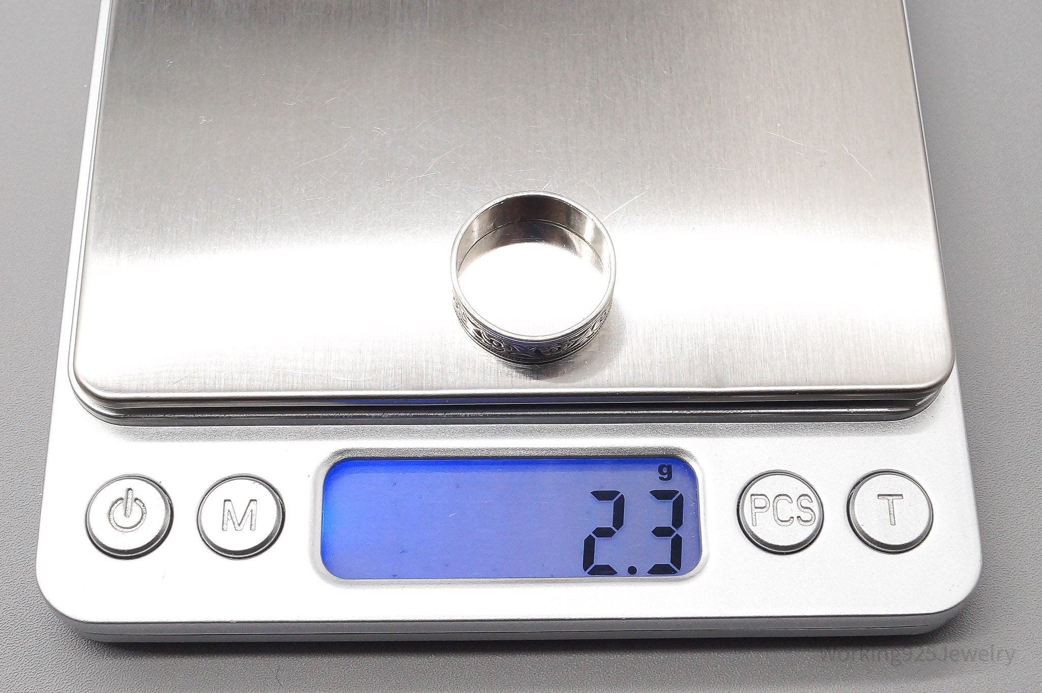 Antique Uncas Mfg. Co. Flowers Pattern Sterling Silver Band Ring - Size 6.75