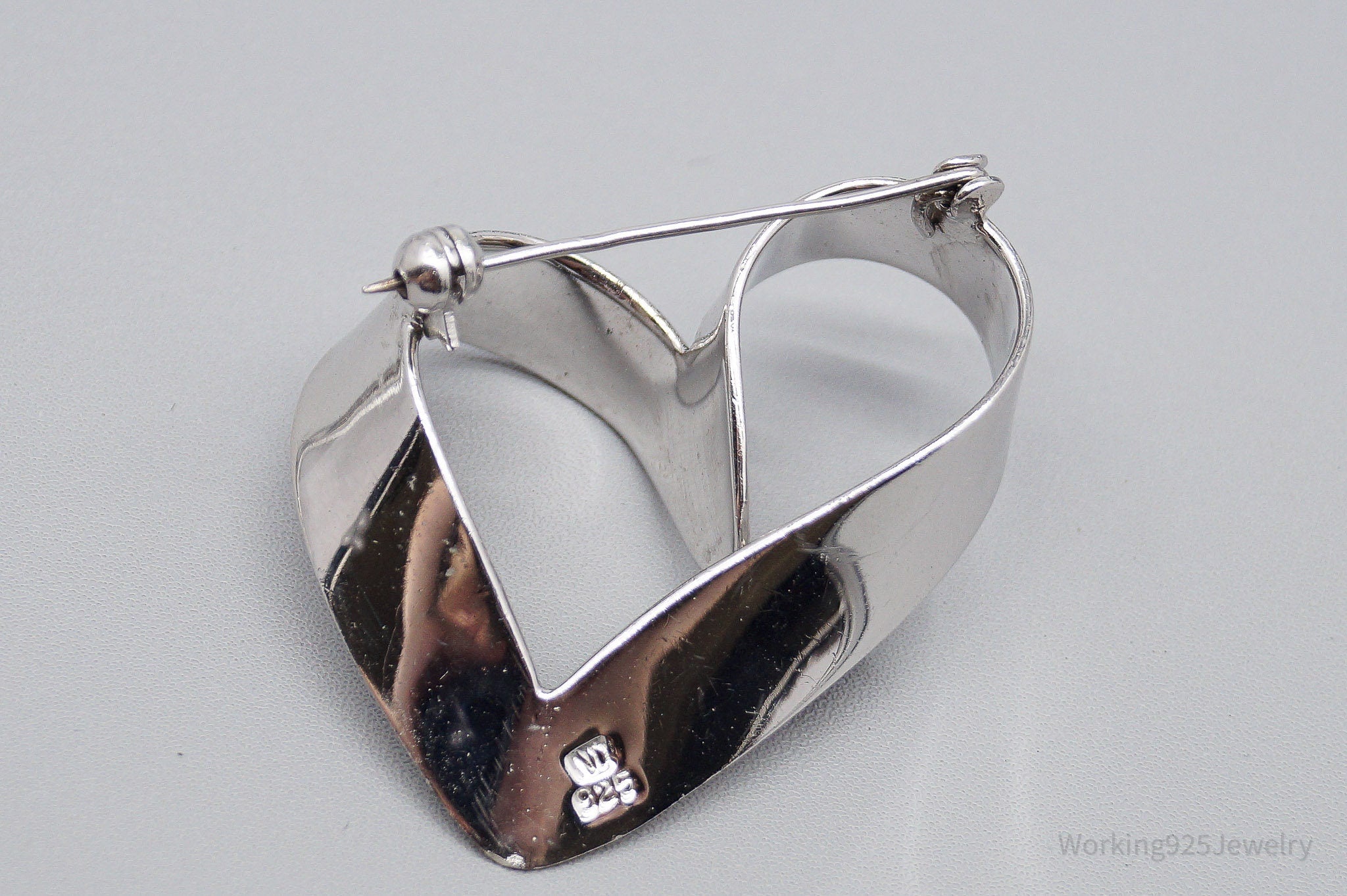 Large Vintage Garnet Heart Sterling Silver Brooch Pin