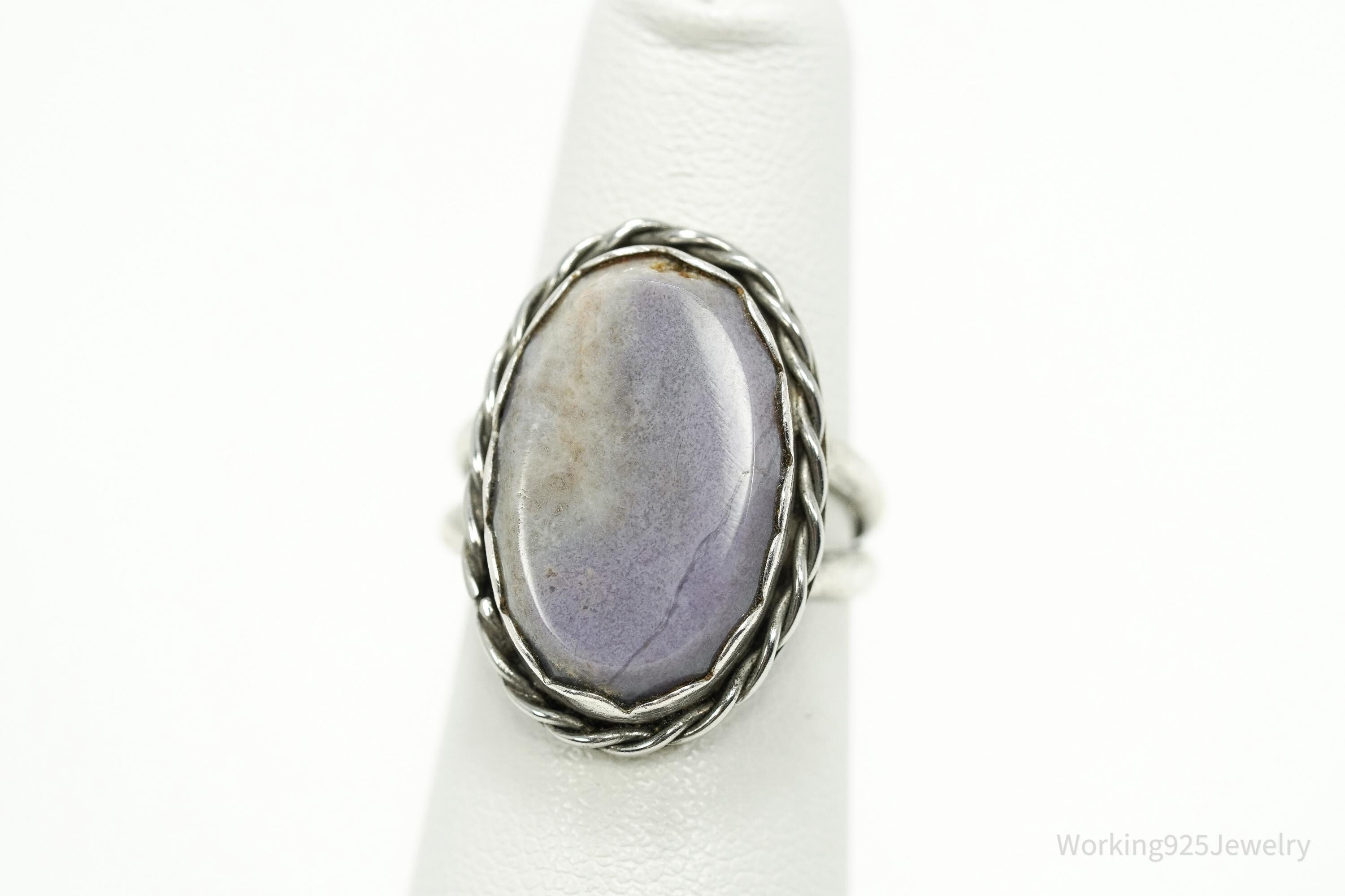 Vintage Native American Unsigned Lavender Stone Silver Ring - Size 6.25