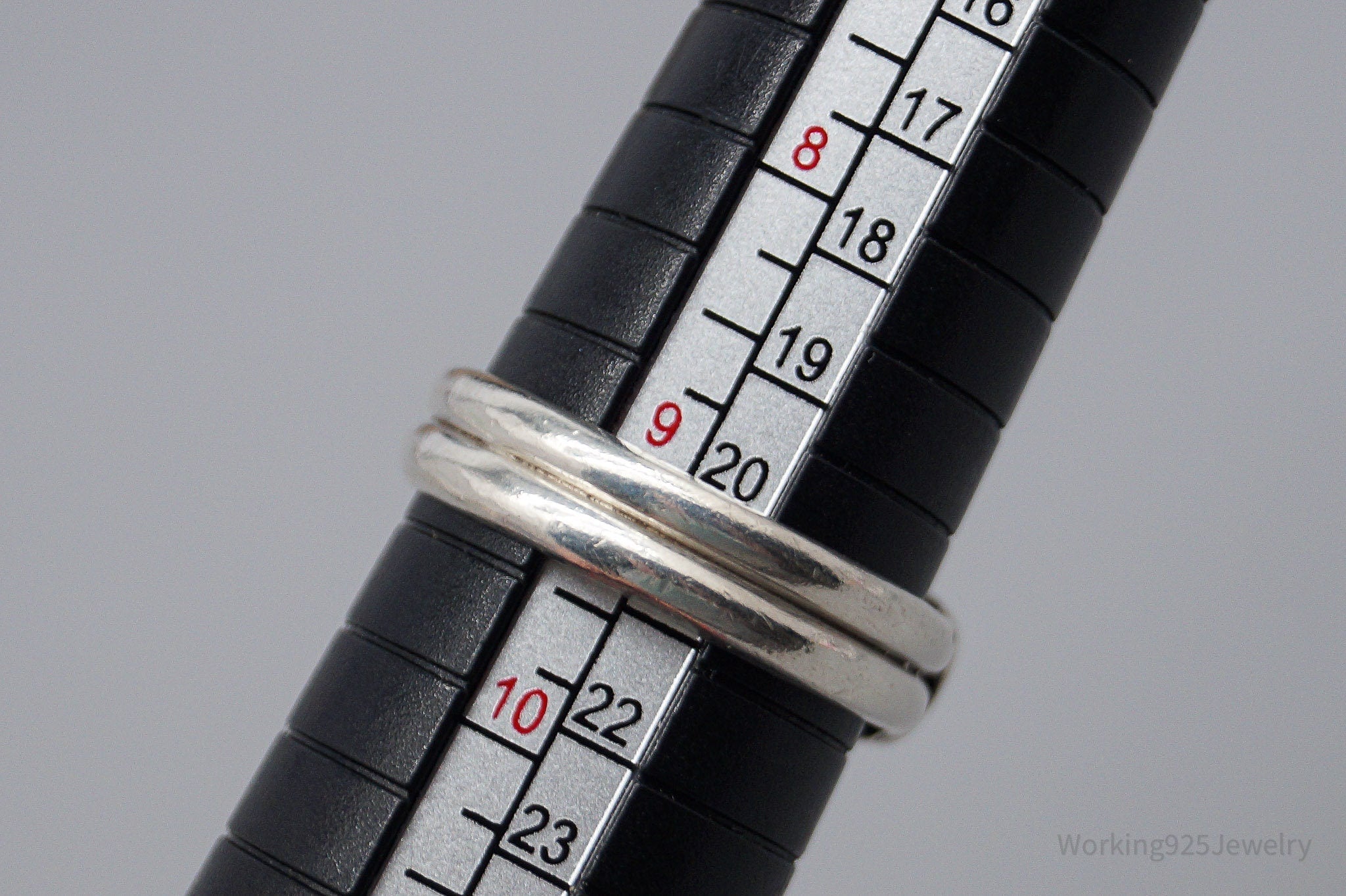 Vintage Peridot Sterling Silver Ring - Size 9.25