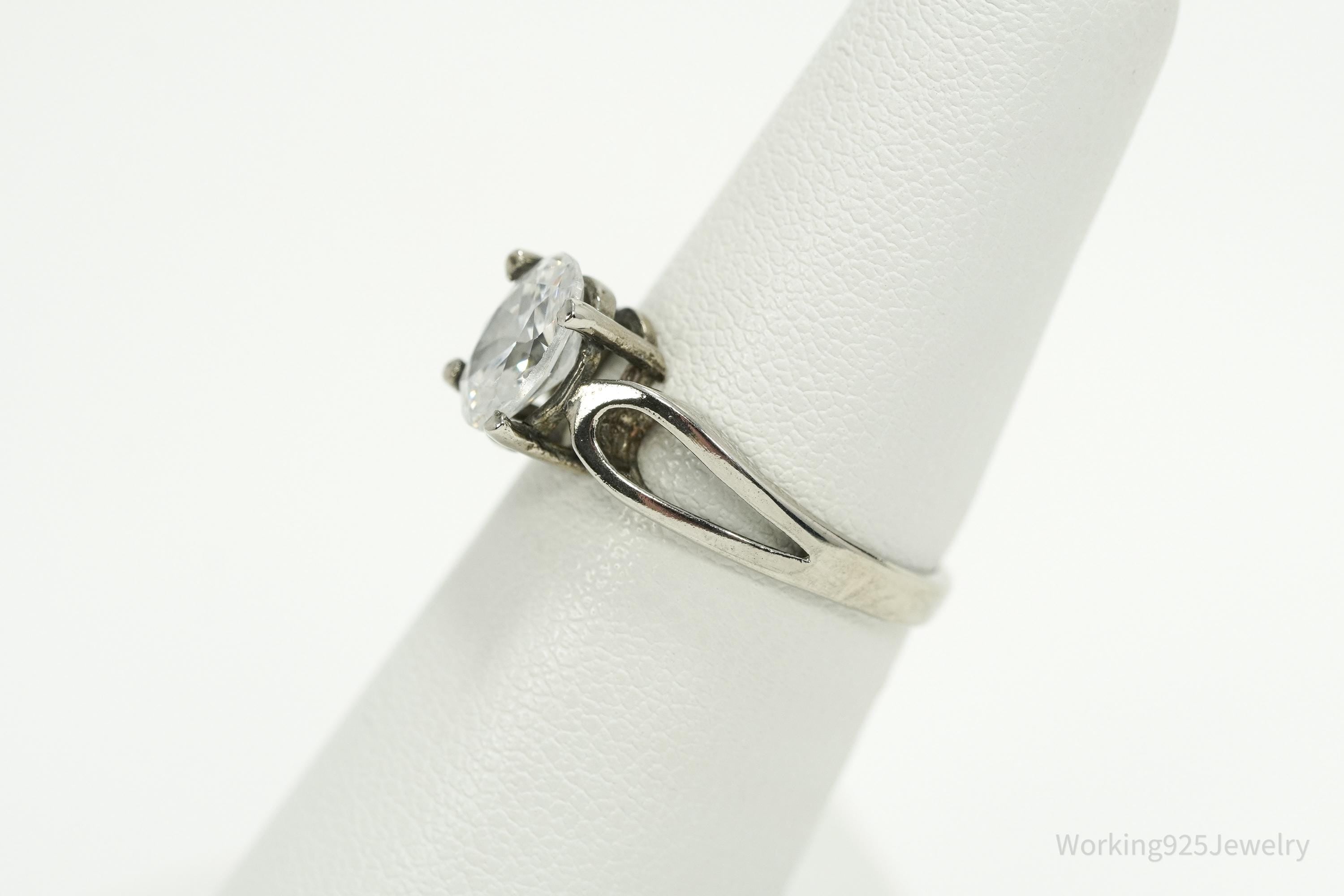 Vintage Cubic Zirconia Sterling Silver Ring - Size 5.75