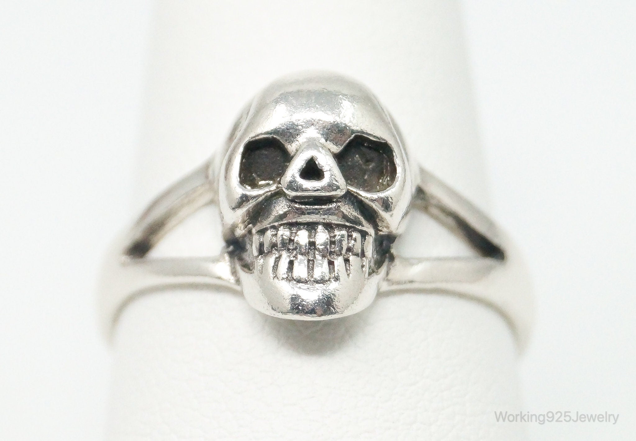 Vintage Skull Sterling Silver Ring - Size 8.75