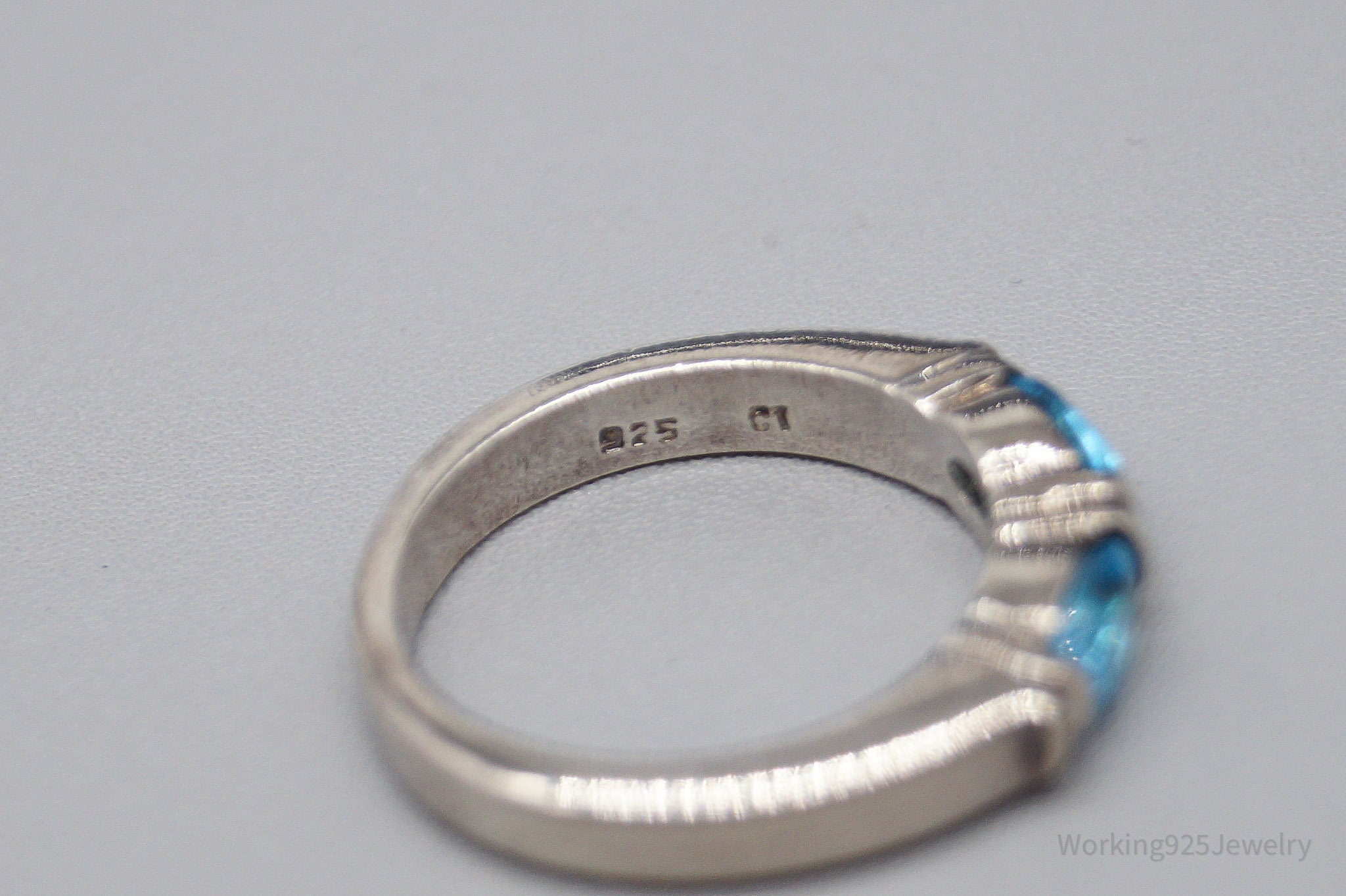 Vintage Blue Topaz Sterling Silver Ring - Size 6