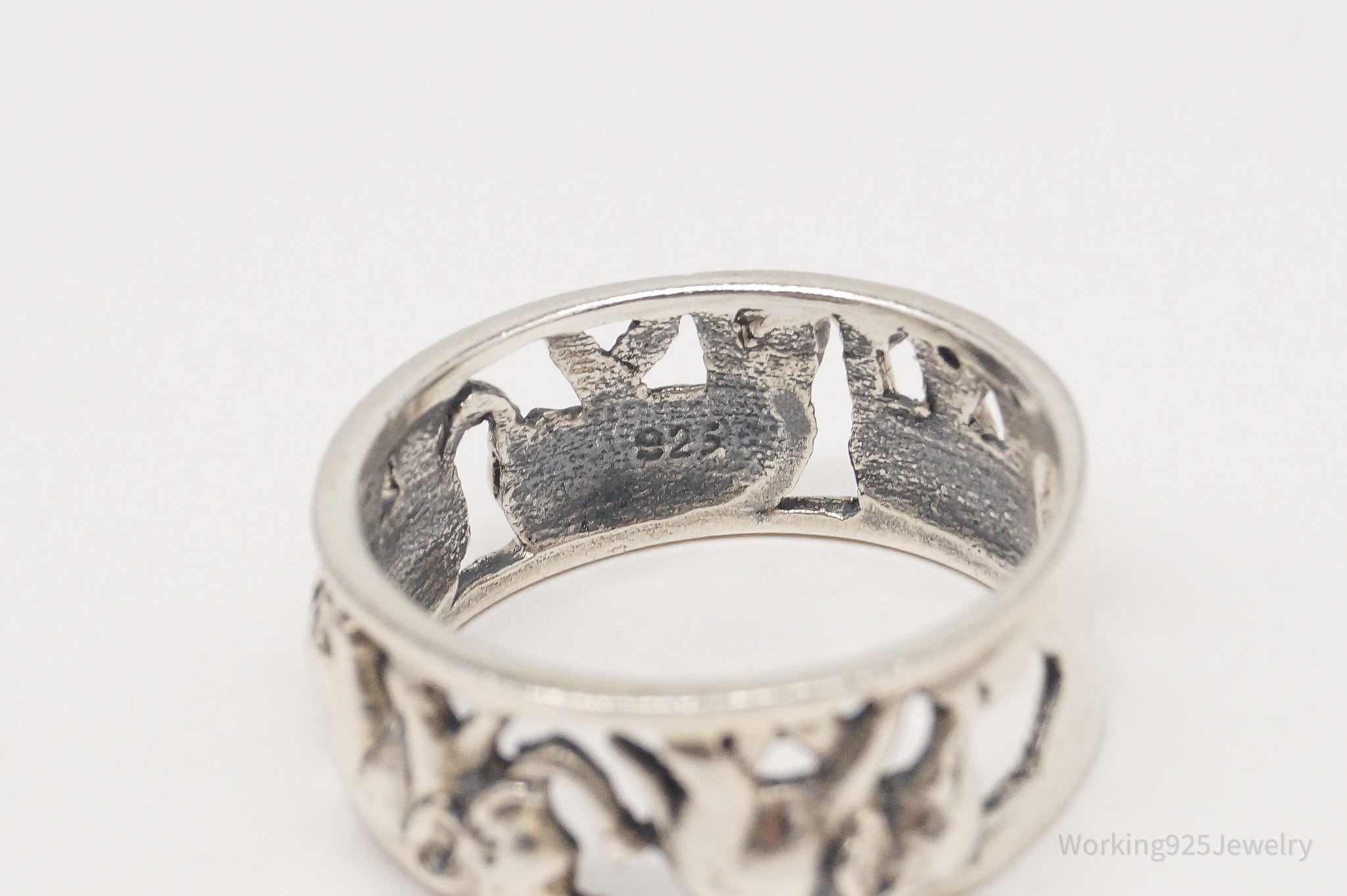 Vintage Elephants Good Luck Sterling Silver Band Ring - Size 7.25