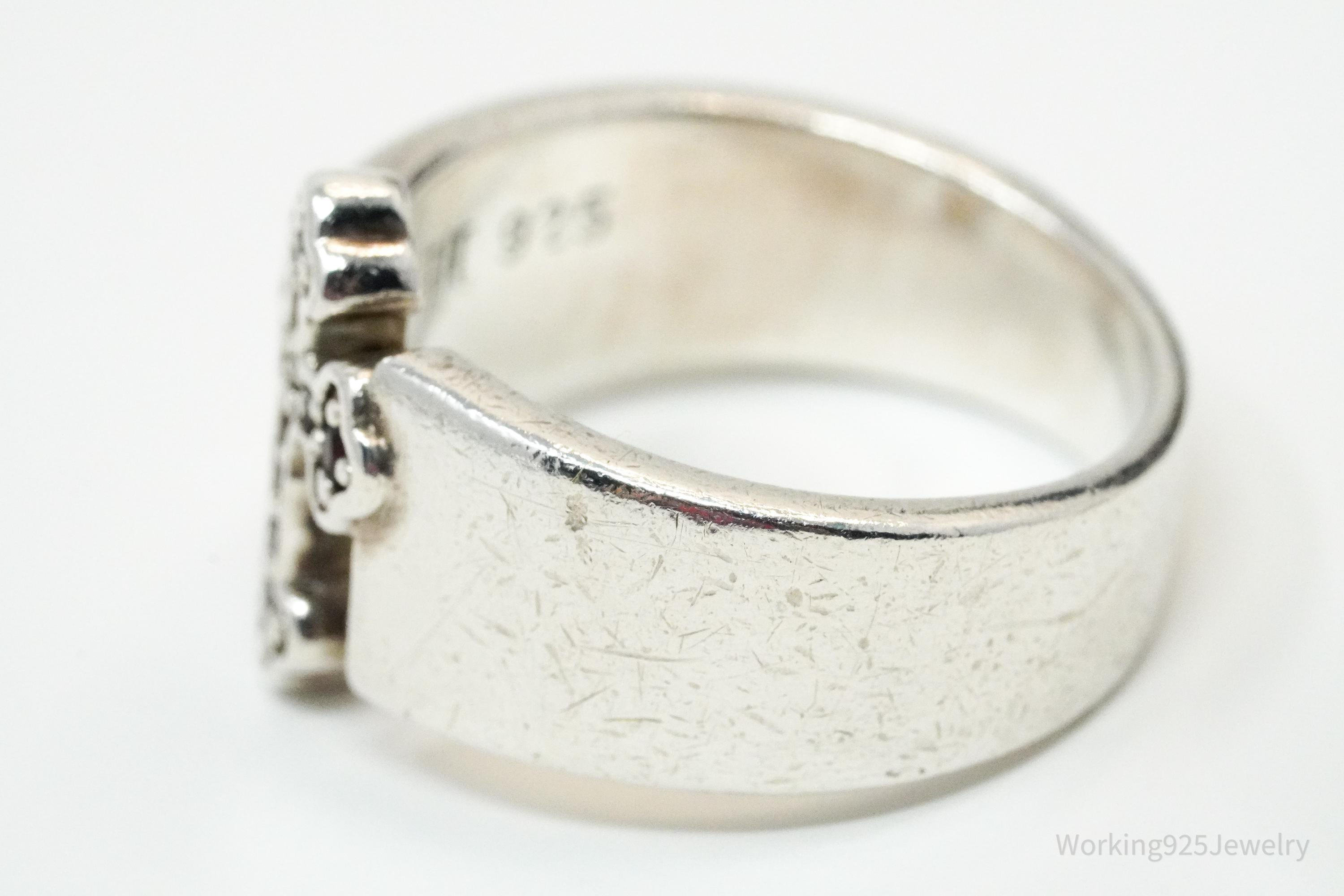 Vintage Garnet Cross Sterling Silver Ring - Size 9