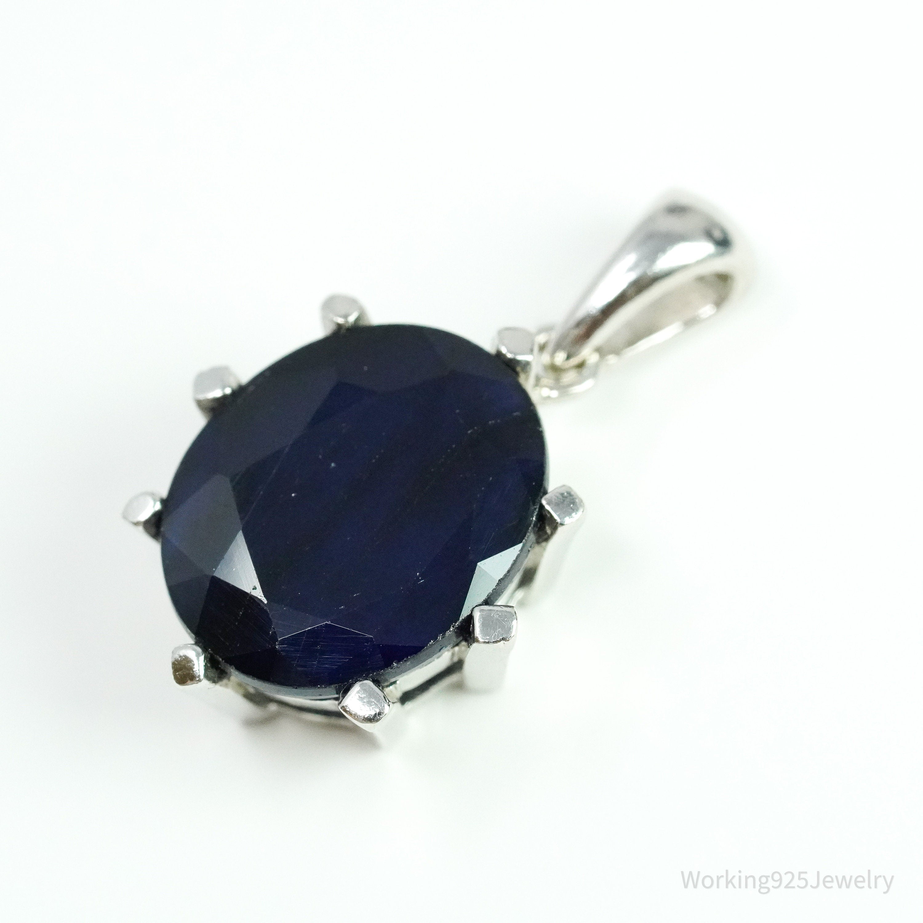 TGGC Blue Sapphire Sterling Silver Necklace Pendant
