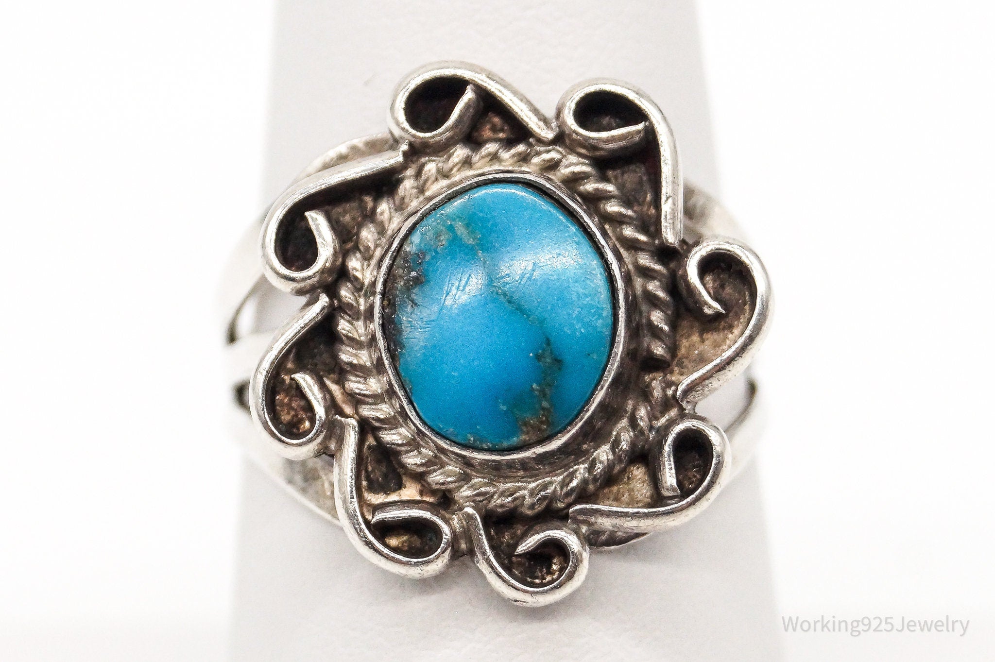 Vintage Native American Turquoise Unsigned Sterling Silver Ring - Size 7