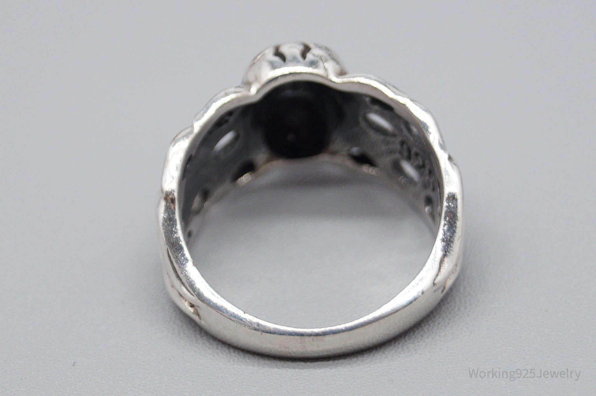 Vintage Detailed Flaming Skull & Cross Bones Sterling Silver Ring - Size 8.75