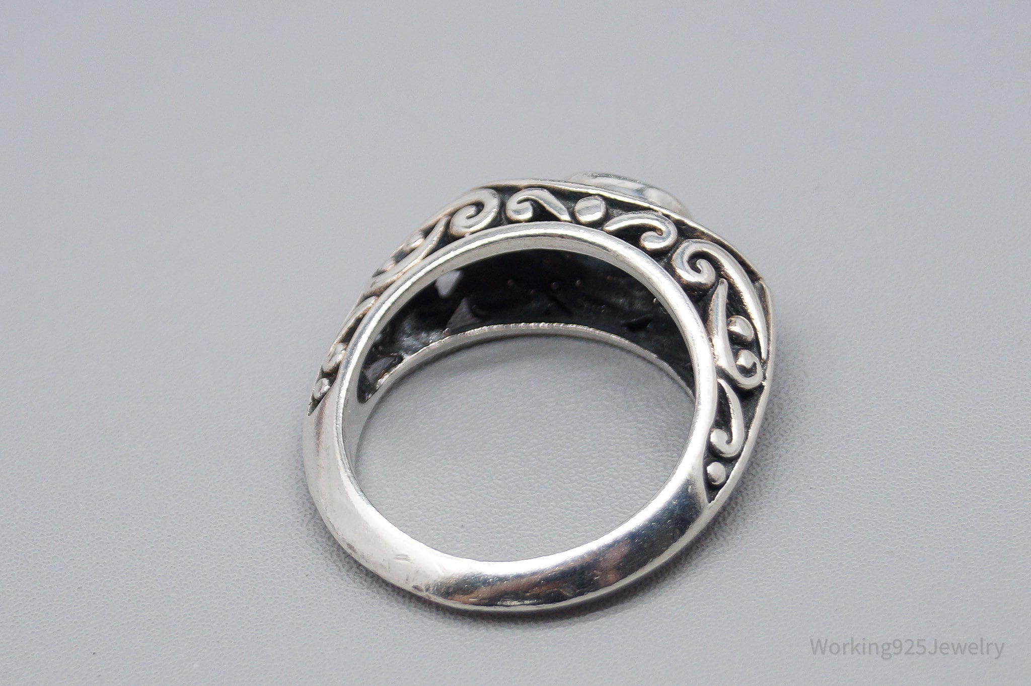 Vintage Blue Topaz Sterling Silver Ring - Size 7.75