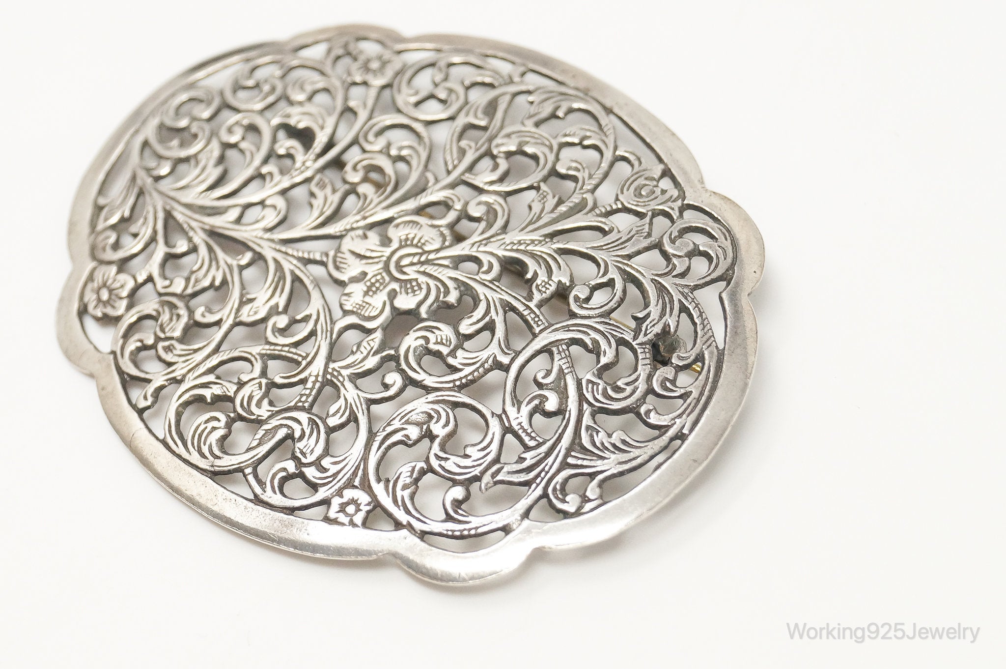 Vintage Art Nouveau Style Motif Floral Sterling Silver Brooch Pin