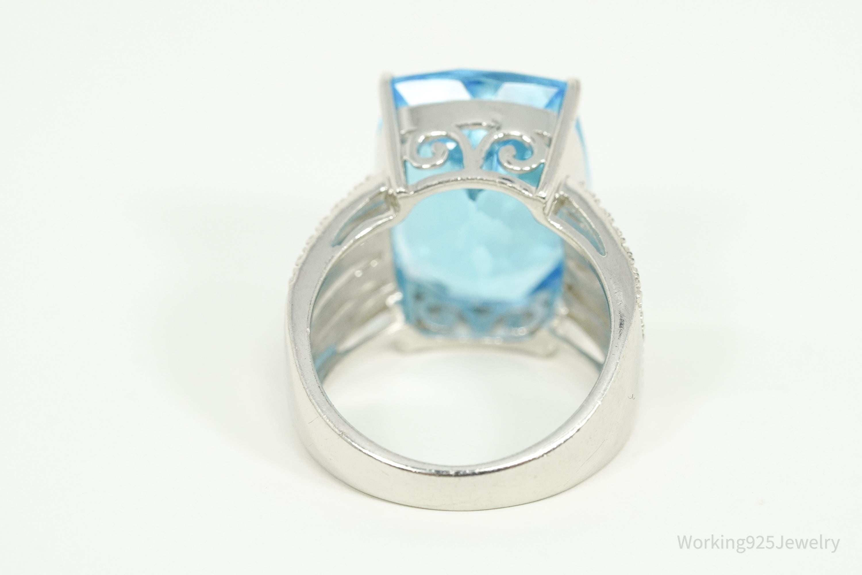 Vintage Large Blue Topaz Sterling Silver Ring - Size 7