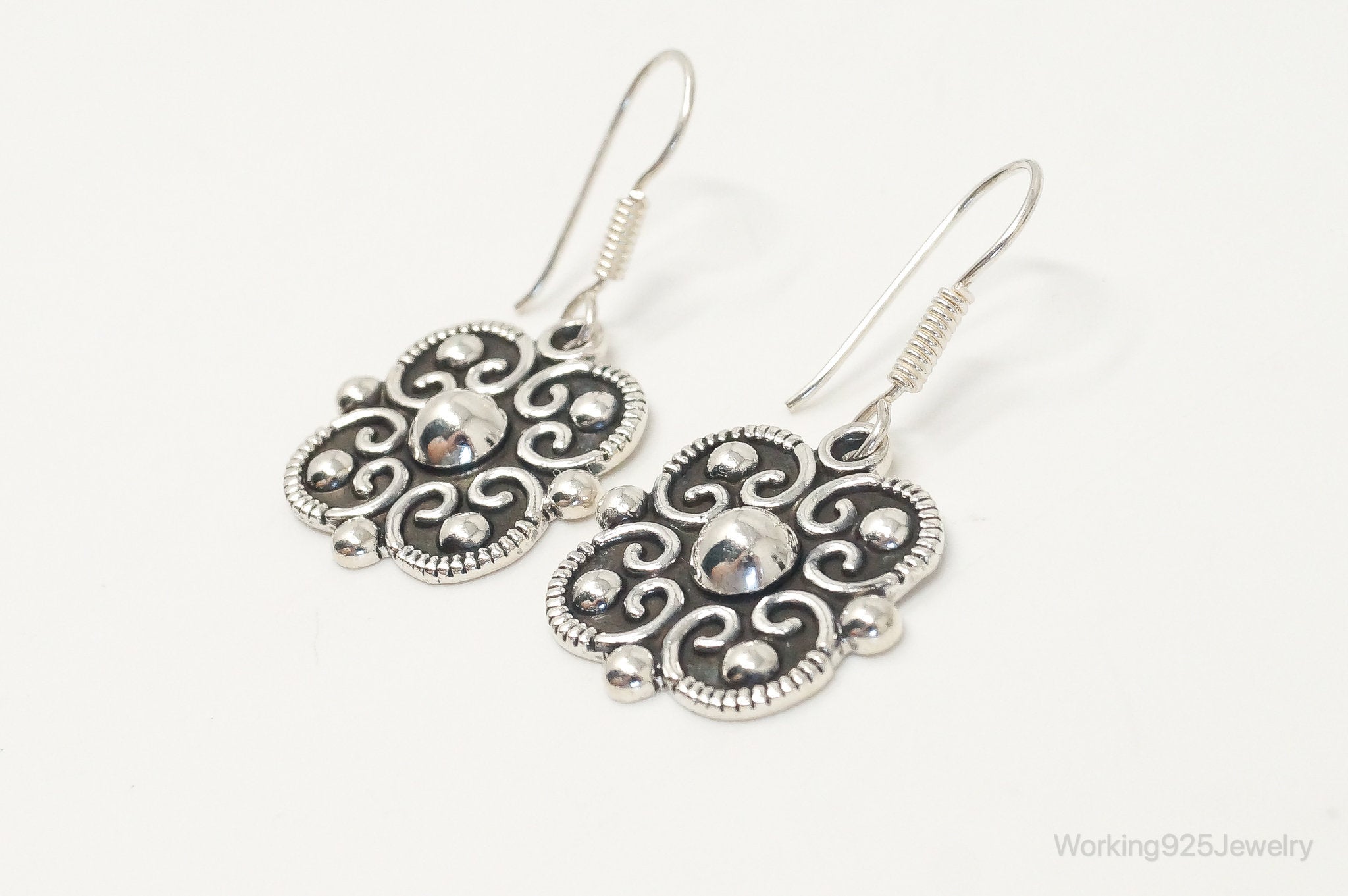 Vintage Mexico Designer MWS Bali Style Sterling Silver Earrings