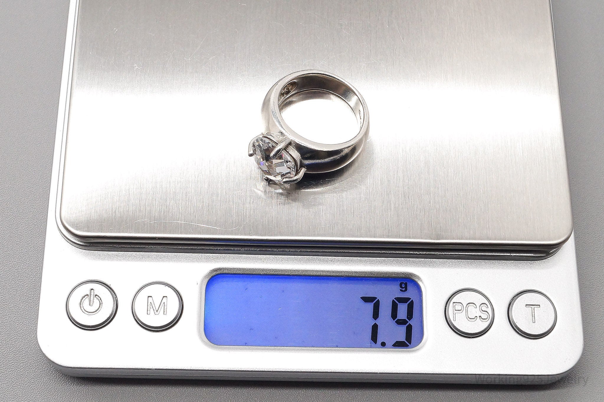 Vintage Cubic Zirconia Sterling Silver Ring - Size 6