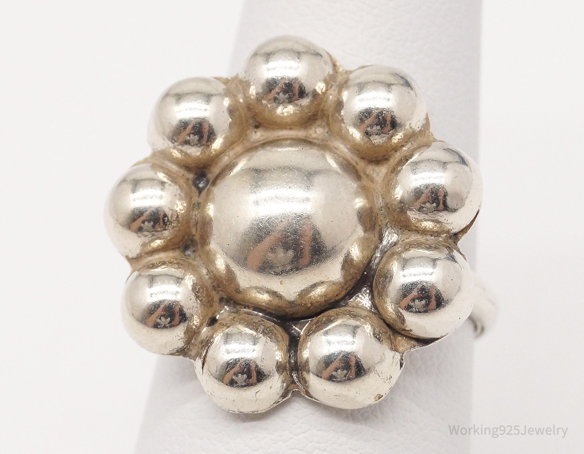 Vintage Puffy Flower Silver Ring - Size 7.25