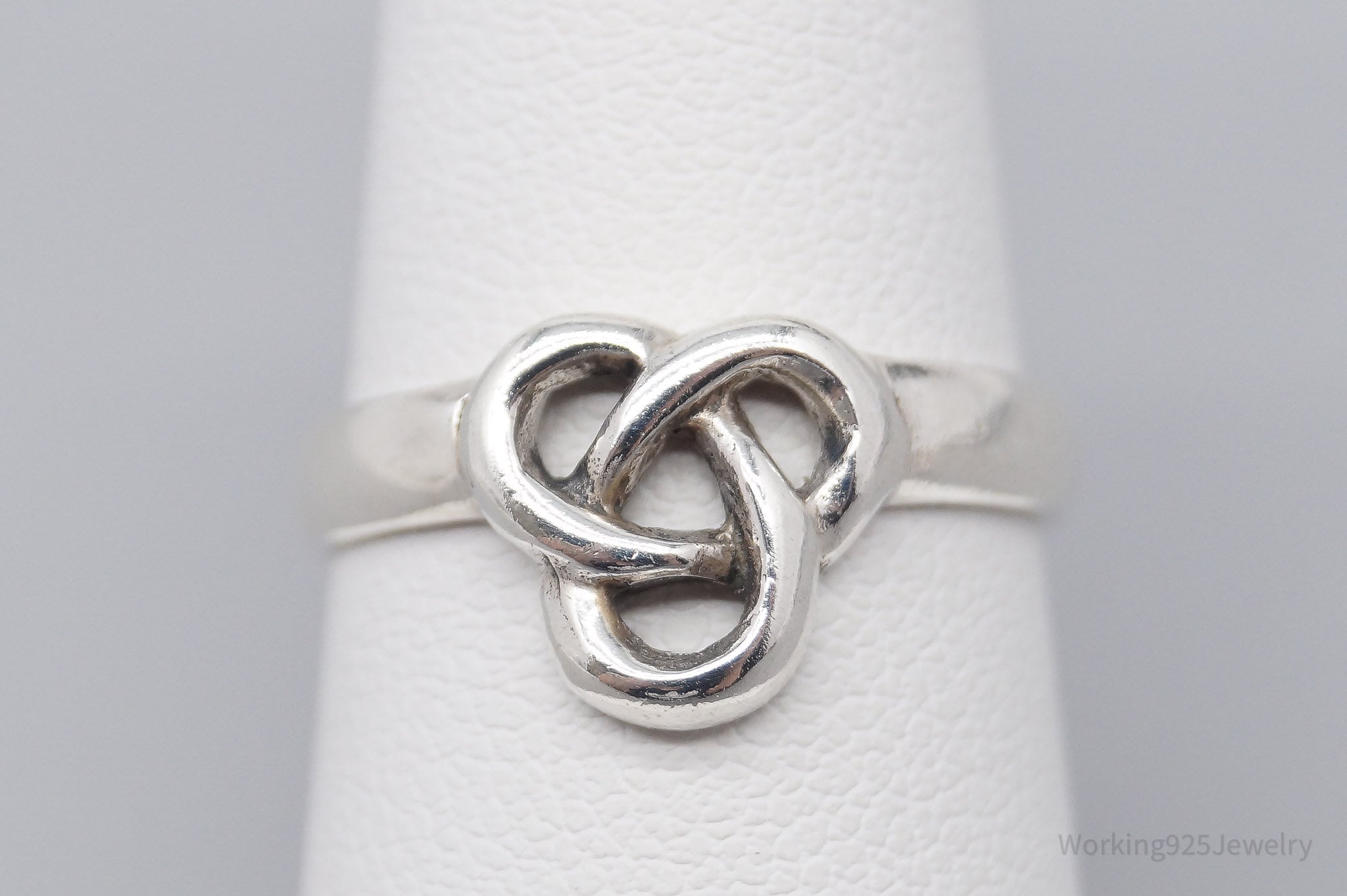 Vintage Celtic Knot Sterling Silver Ring - Size 6.5