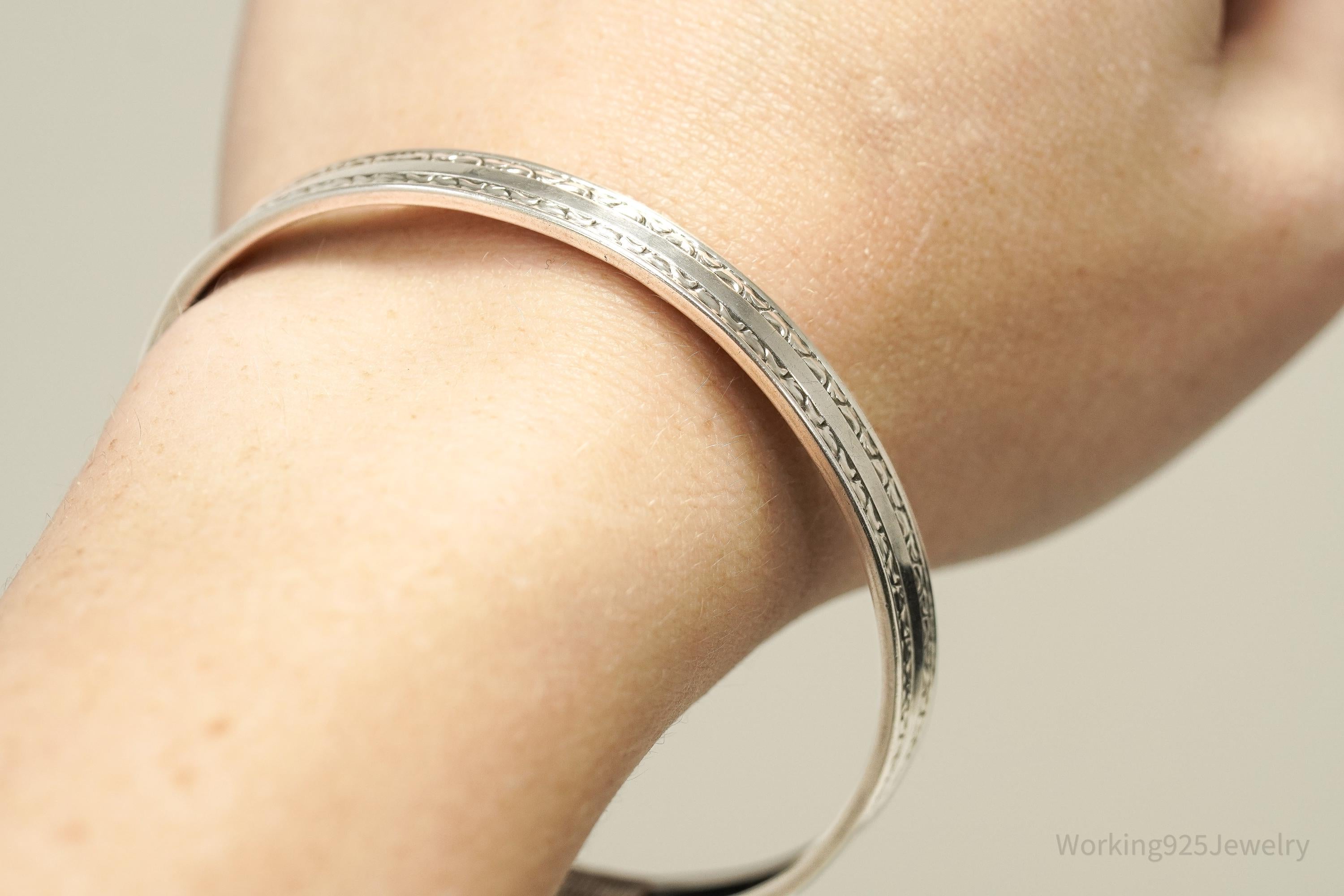 Antique Beau Art Deco Sterling Silver Bangle Bracelet 7 7/8"