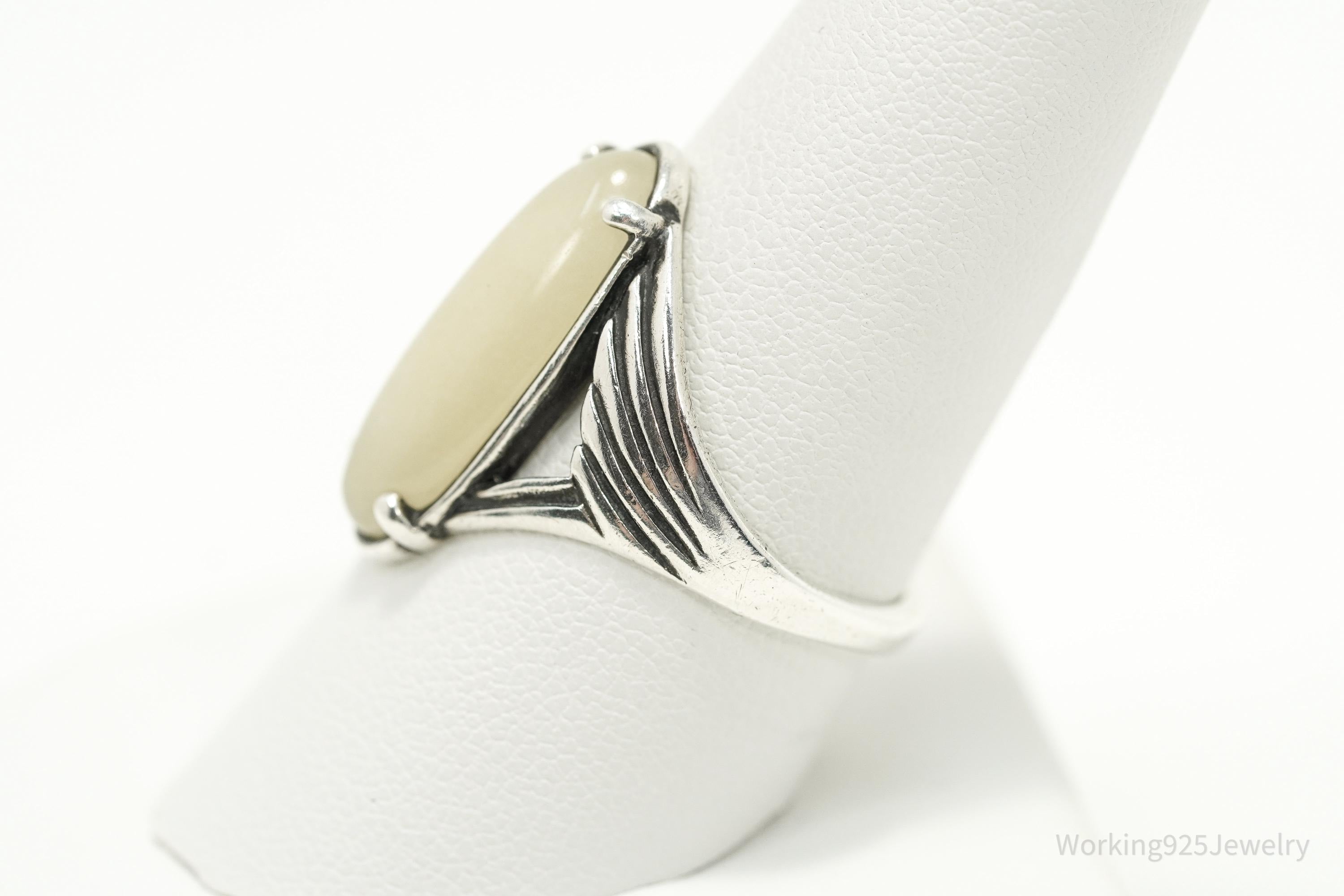 Vintage Designer KABANA White Jade Sterling Silver Ring - Size 9